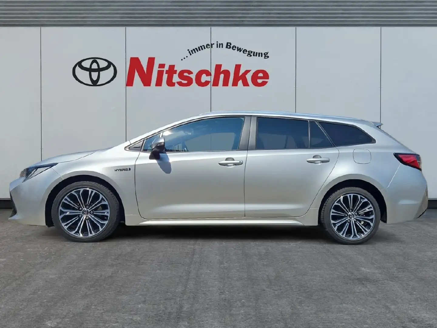 Toyota Corolla Hybrid Club Argent - 2