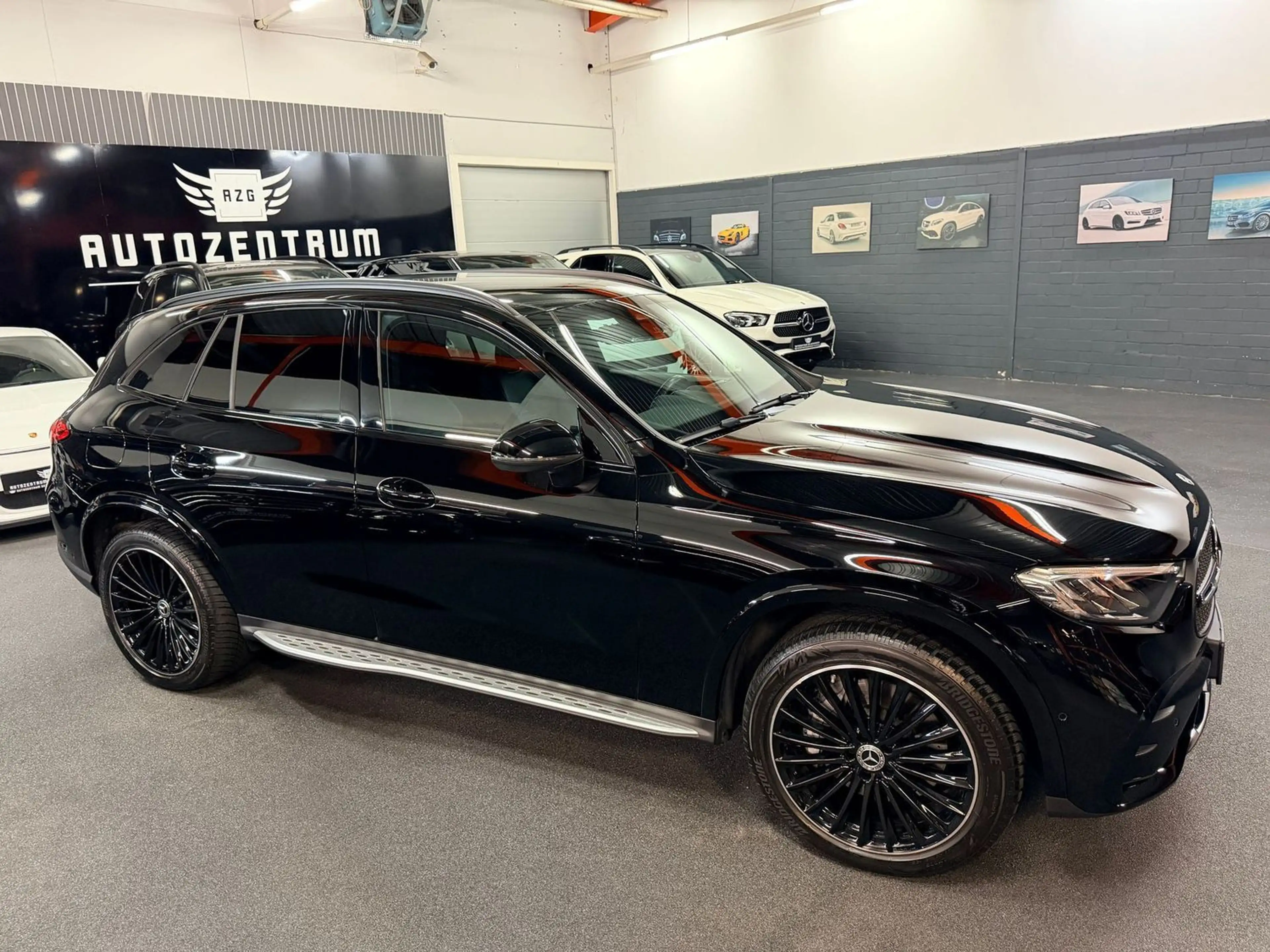 Mercedes-Benz GLC 300 e 4M AMG DISTR/LED/TOTW/MEMORY/20" — photo 7