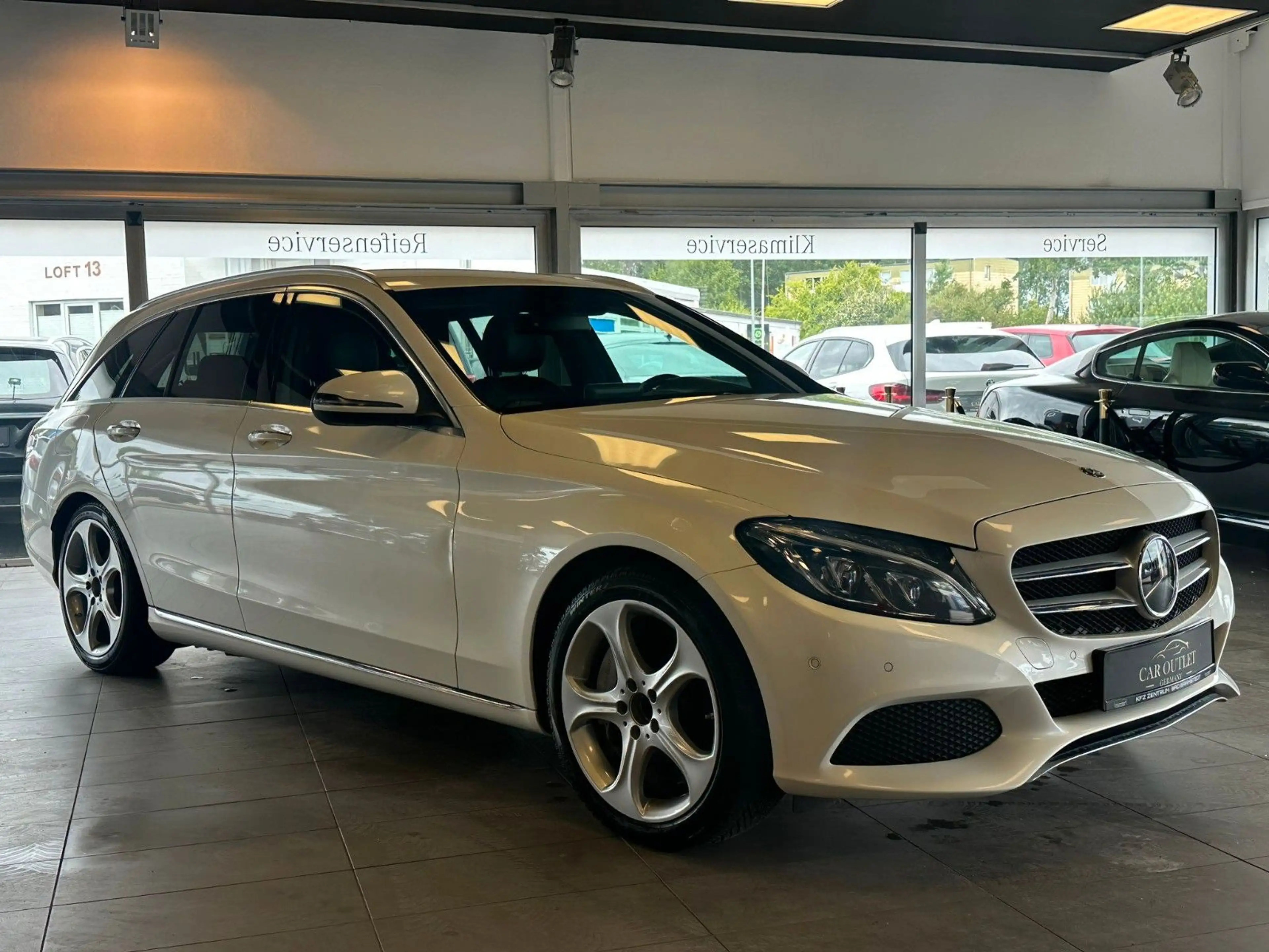 Mercedes-Benz C 350 e | Designo | Kamera | Memory | Avantgarde — photo 6