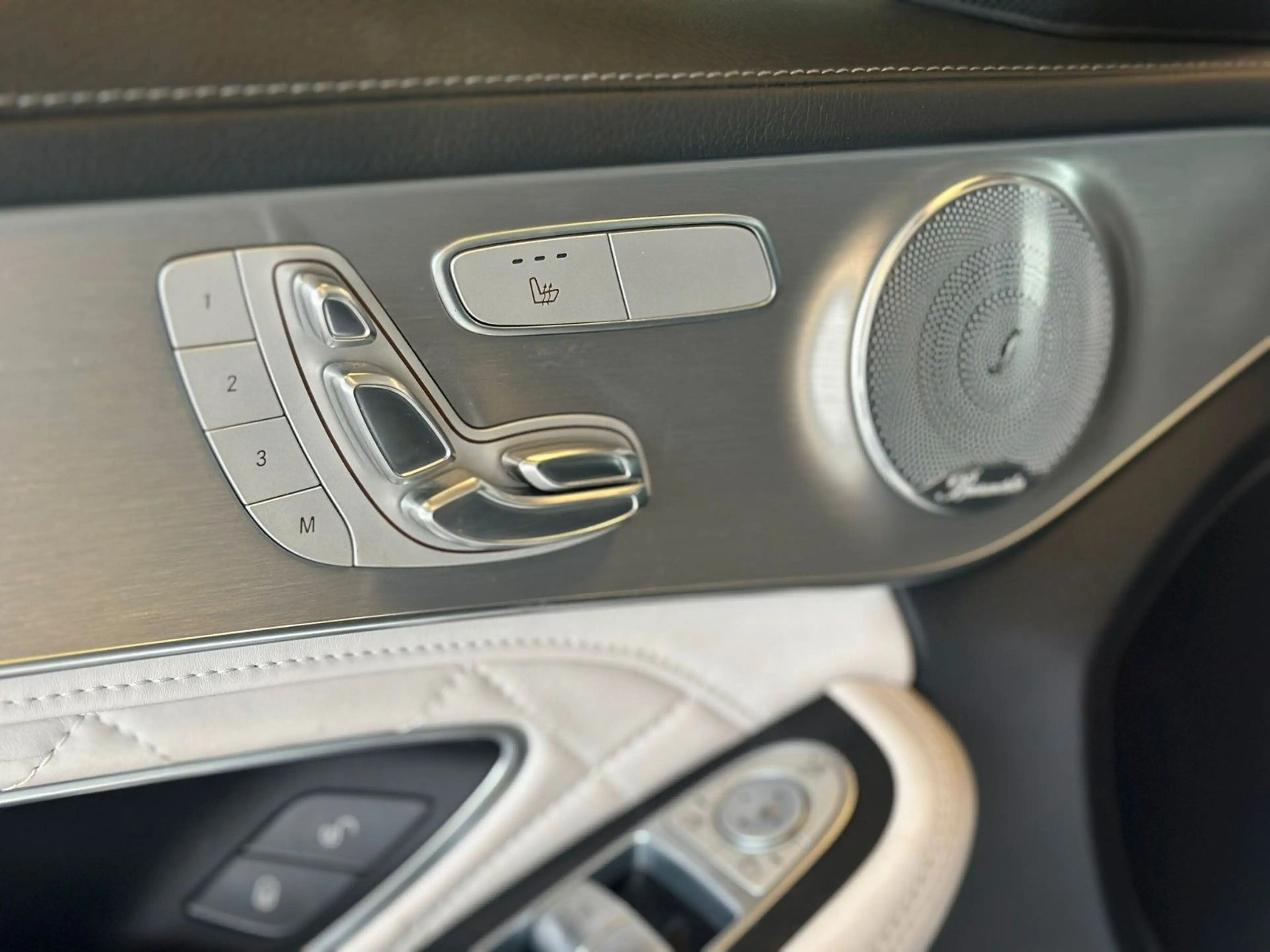 Mercedes-Benz C 350 e | Designo | Kamera | Memory | Avantgarde — photo 10