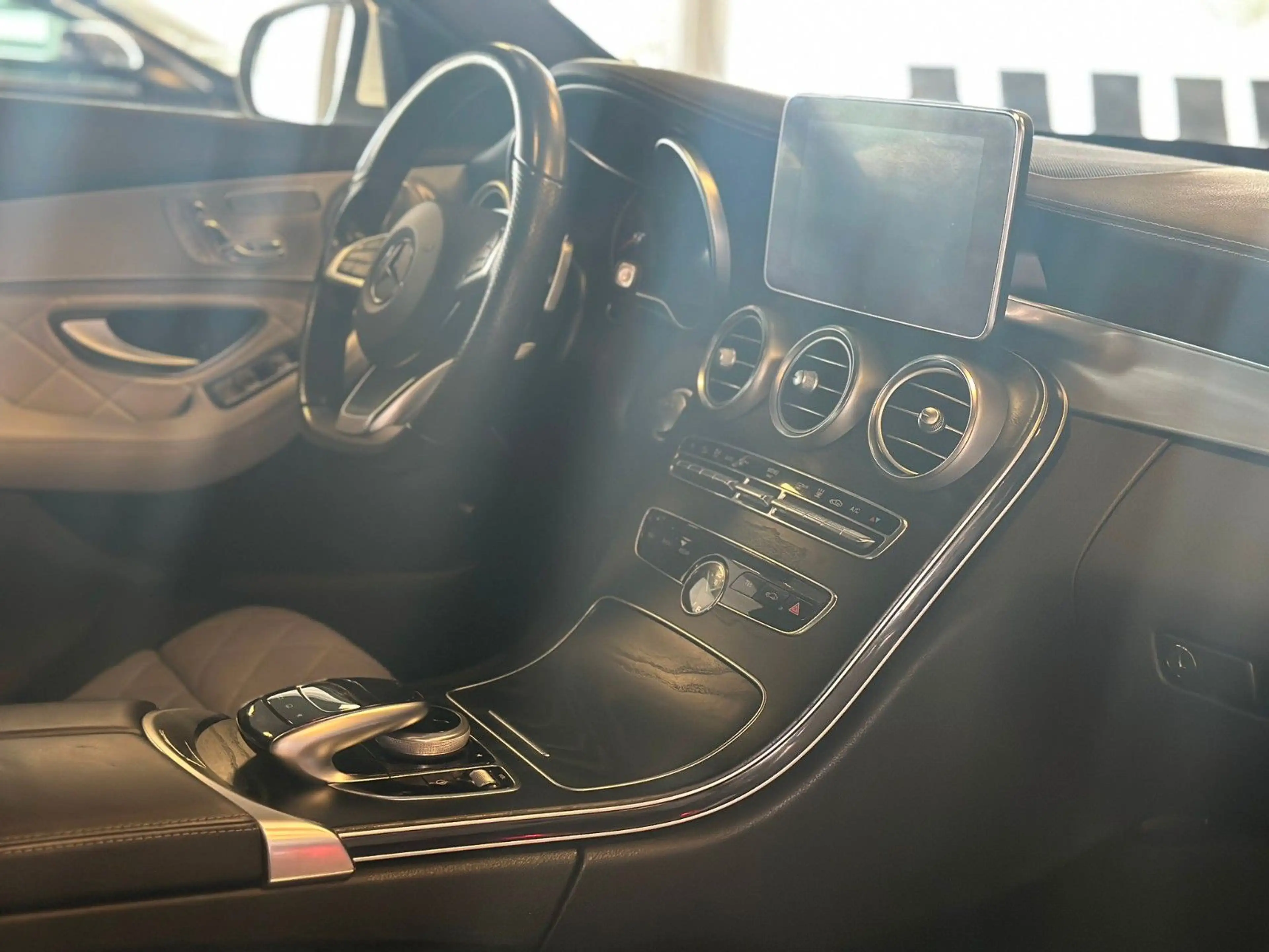 Mercedes-Benz C 350 e | Designo | Kamera | Memory | Avantgarde — photo 15