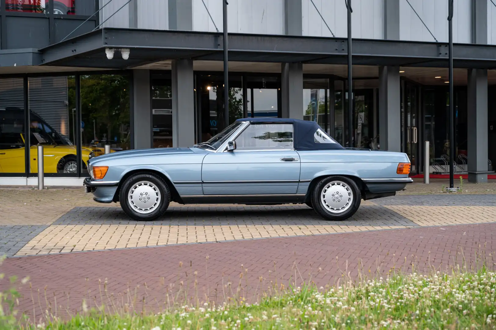 Mercedes-Benz SL 300 SL300 (R107) Blauw - 2