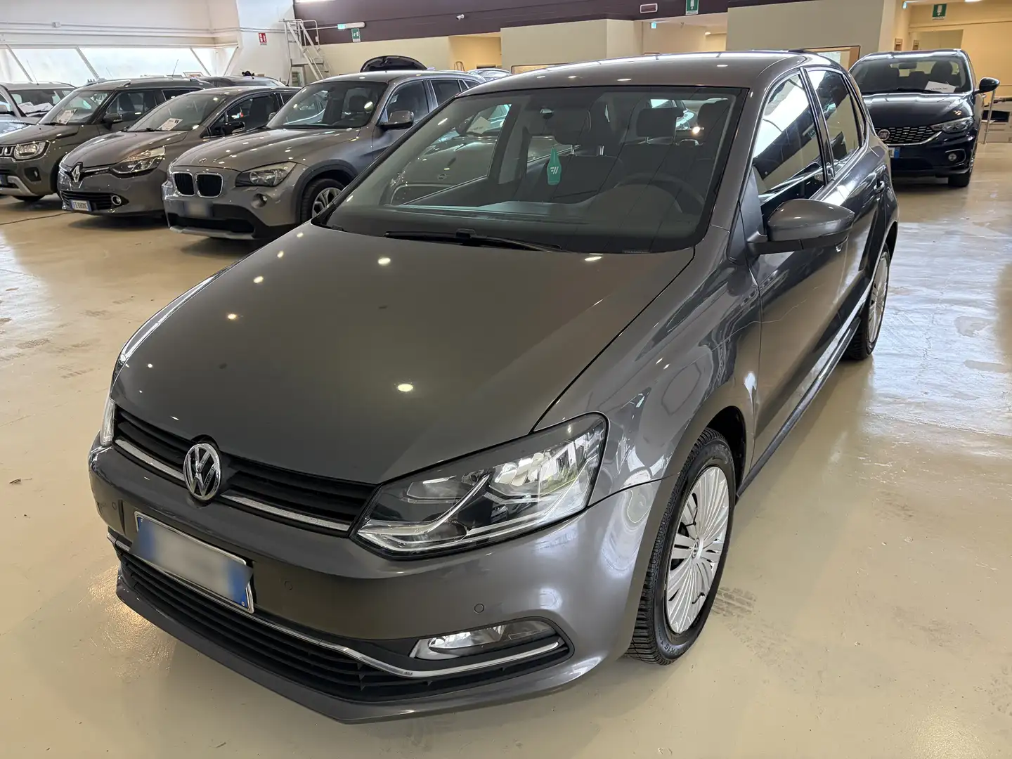 Volkswagen Polo Polo 5p 1.0 mpi 75cv Grau - 1