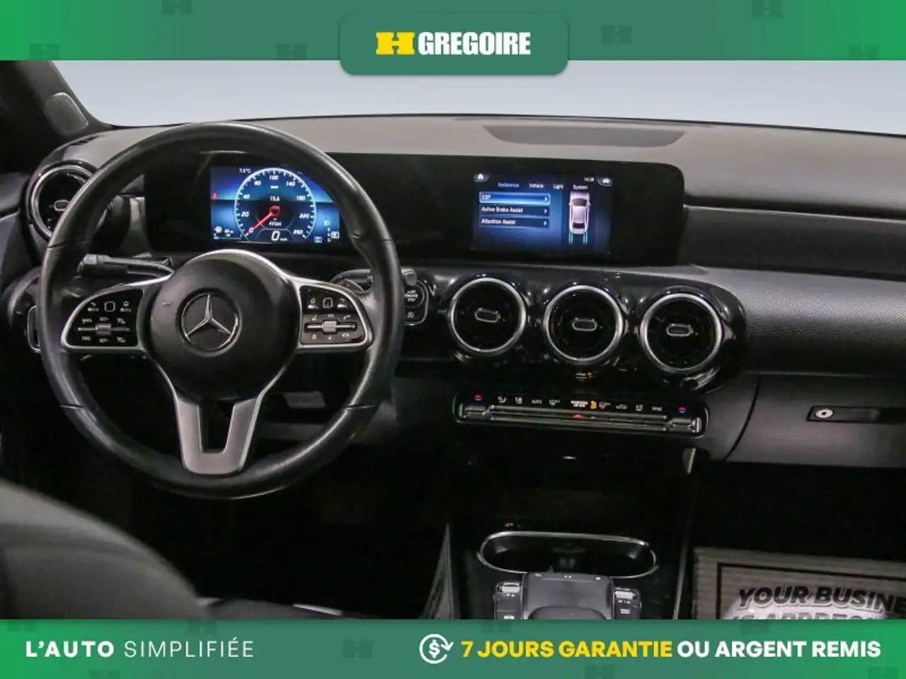 Mercedes-Benz A-Class снимка Mercedes-Benz A-Class