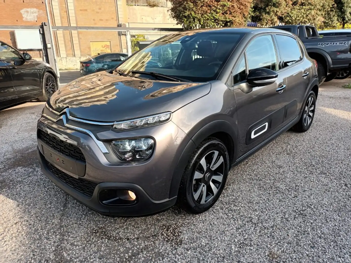 Citroen C3 1200 PURETECH MAX 110CV NAV CARPLAY CAM Grigio - 2