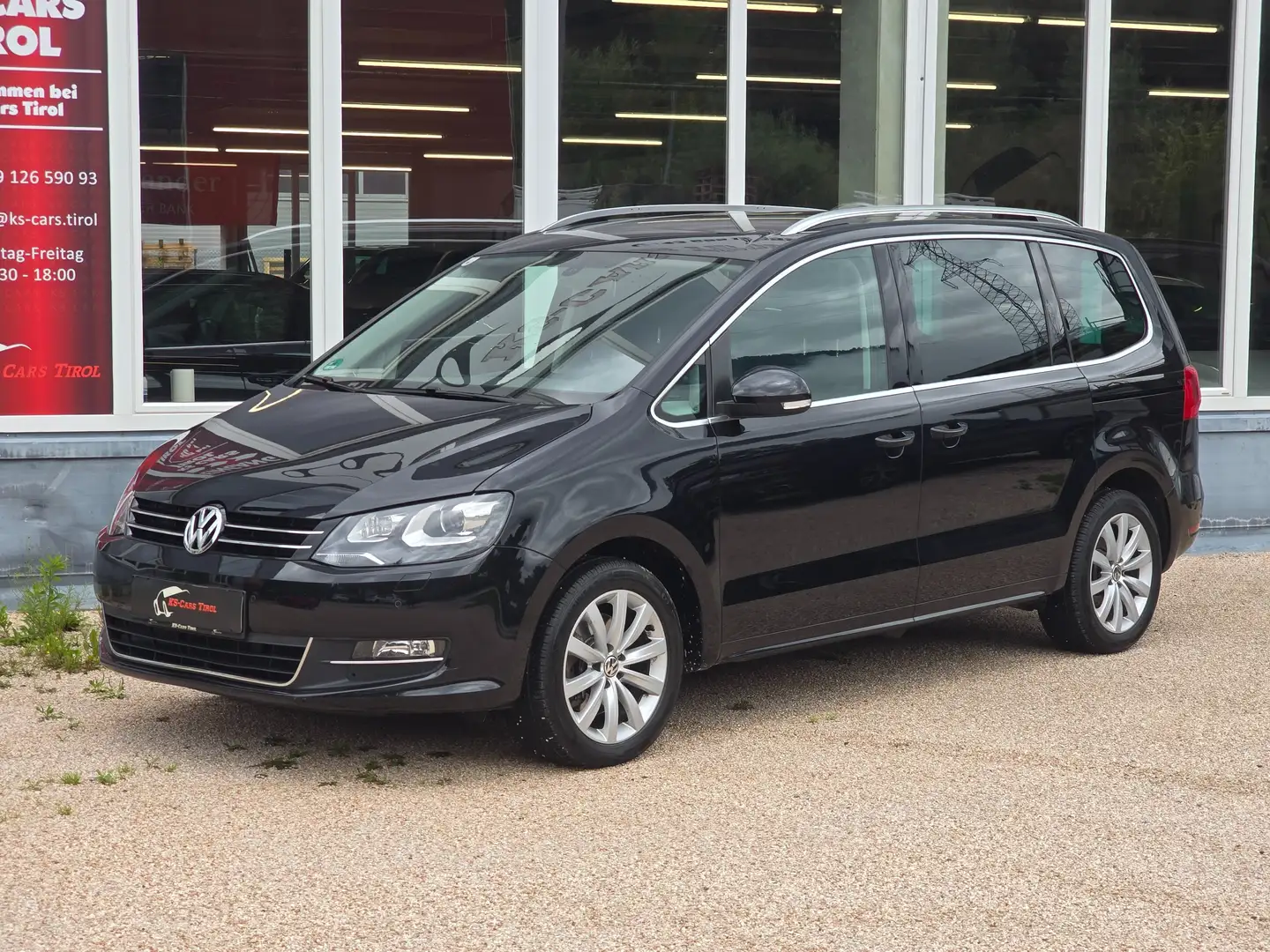 Volkswagen Sharan Sky 2.0 TDI 4MOTION Schwarz - 2