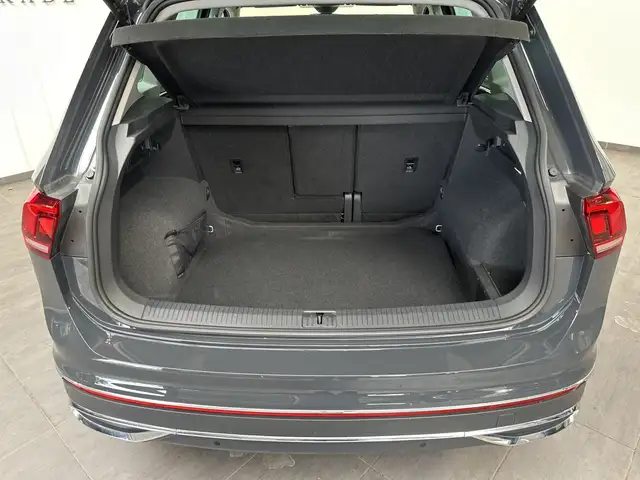 Volkswagen Tiguan view 6