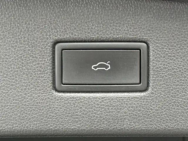 Volkswagen Tiguan view 7