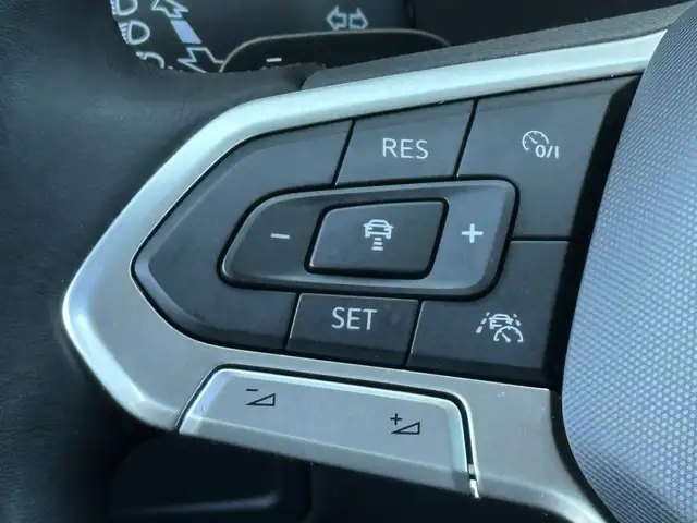 Volkswagen Tiguan view 15