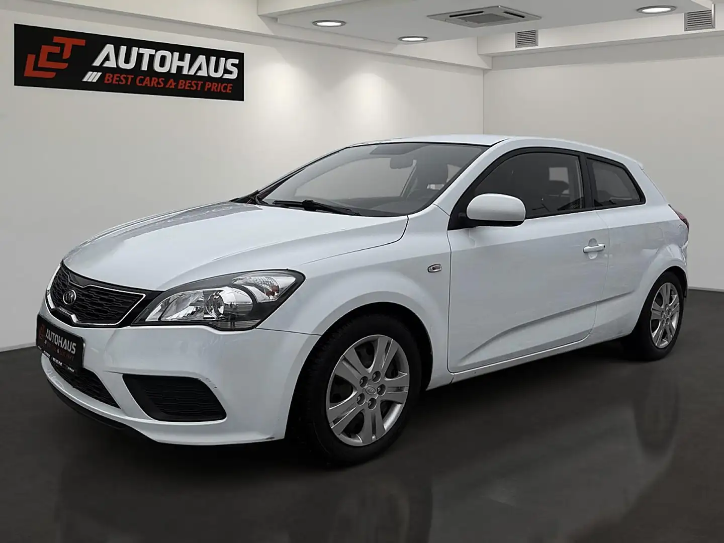 Kia ProCeed / pro_cee'd pro cee'd 1,6 CRDi Cool Surf & Drive | SEHR GEP... Weiß - 1