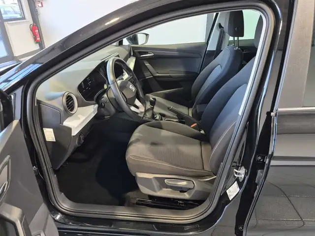 SEAT Ibiza view 8