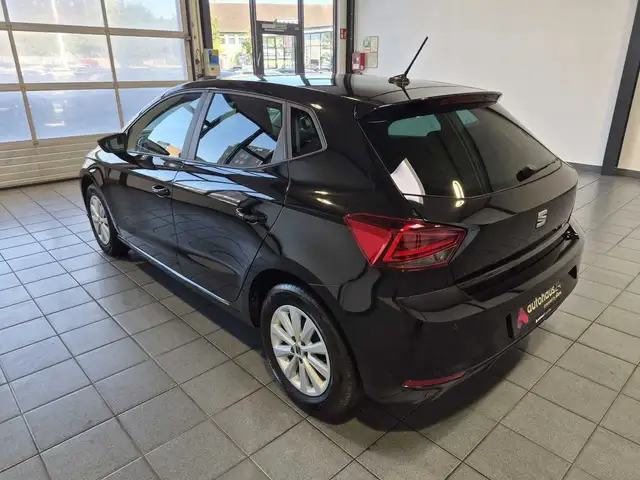 SEAT Ibiza view 4