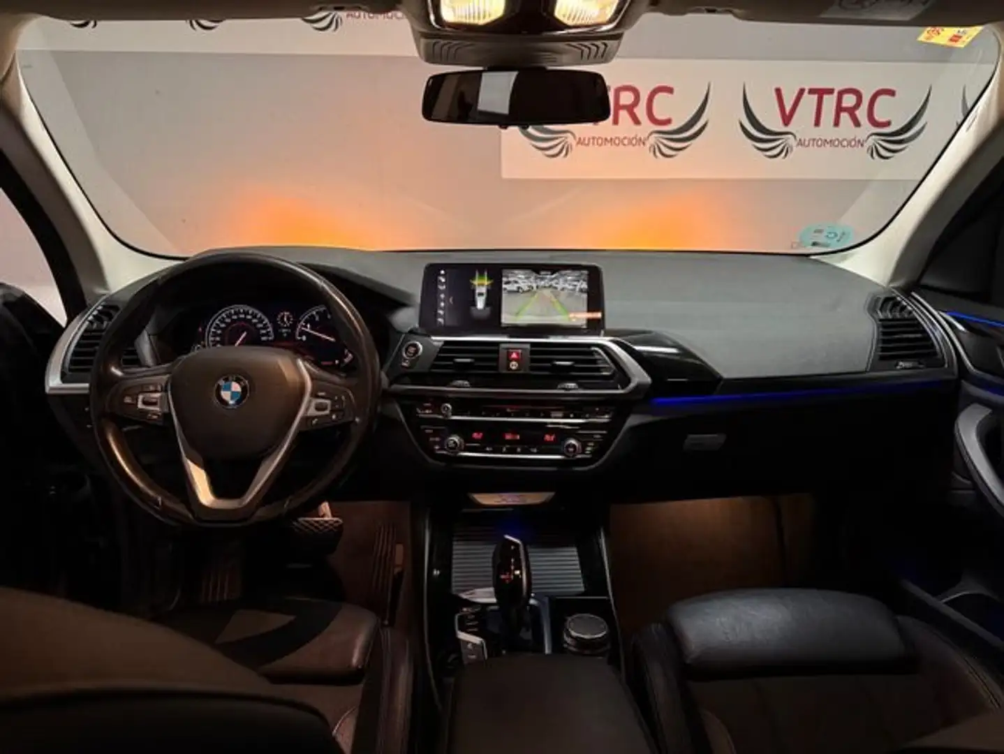 BMW X3 2.0IXDrive Schwarz - 2