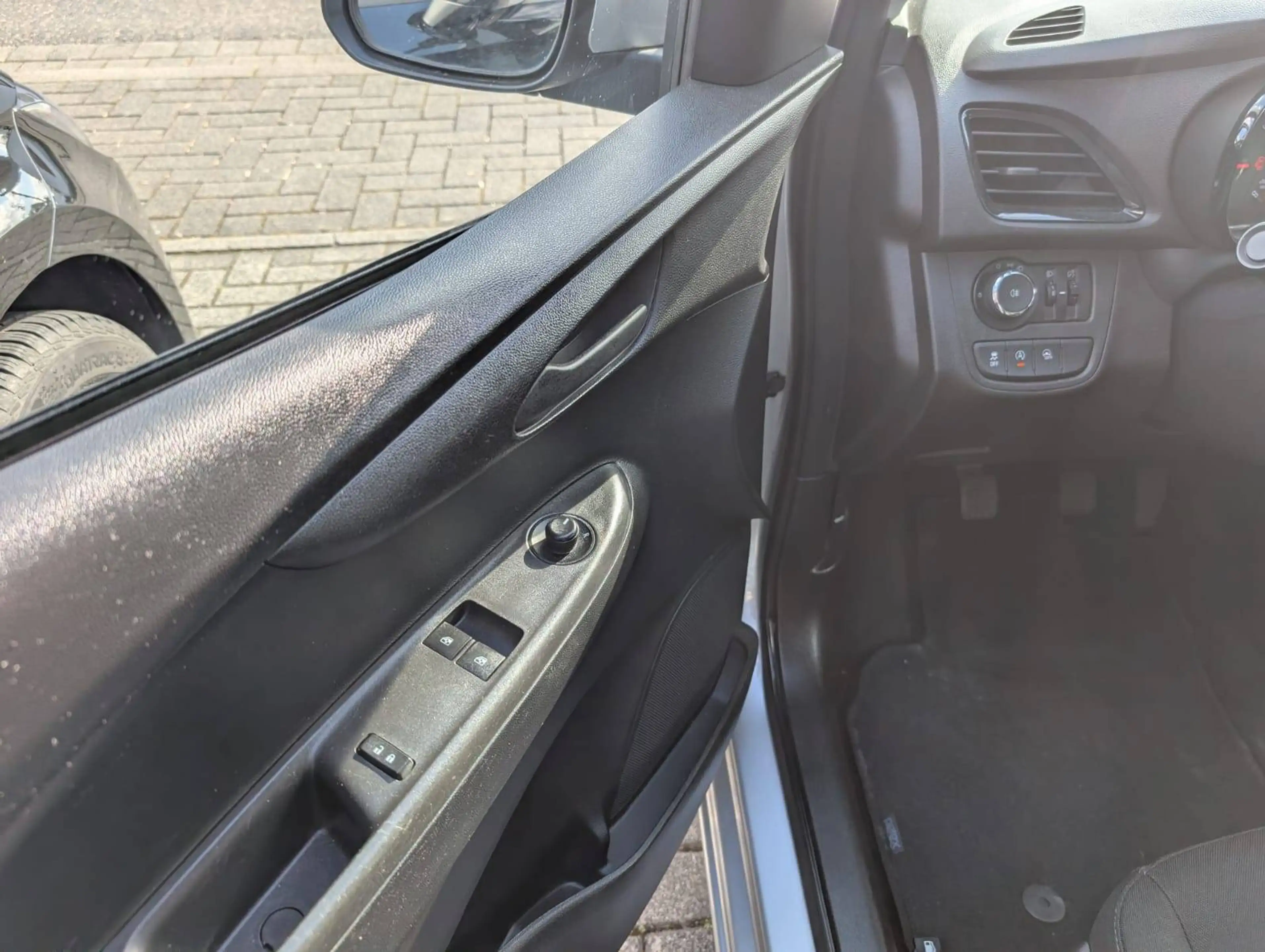 Opel Karl Karl 73 Klima PDC 8 Räder Inspektion & TÜV — photo 9