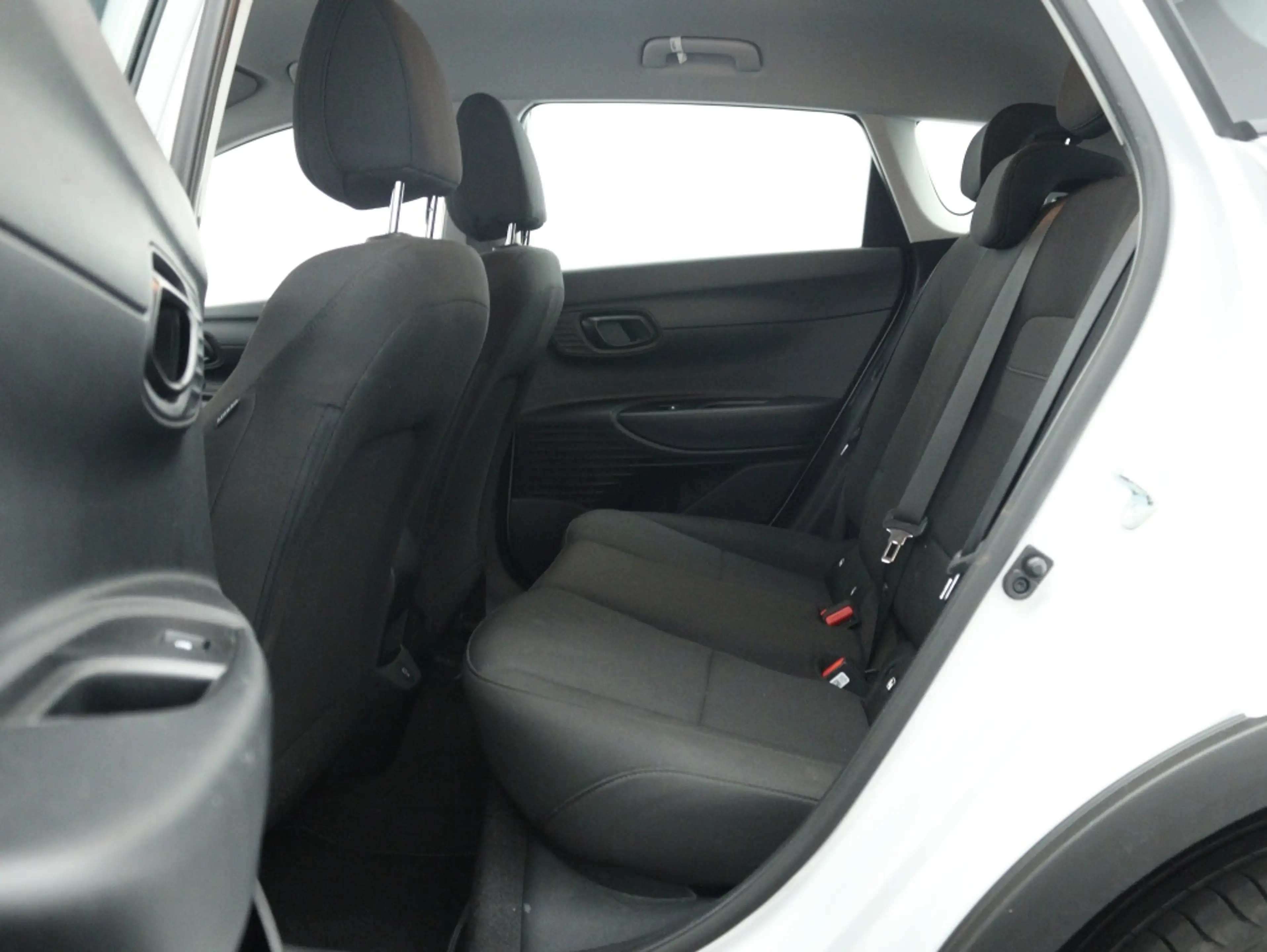 Hyundai BAYON 1.0 T-GDI Comfort | Navigatie | Camera | Cruise co — photo 14