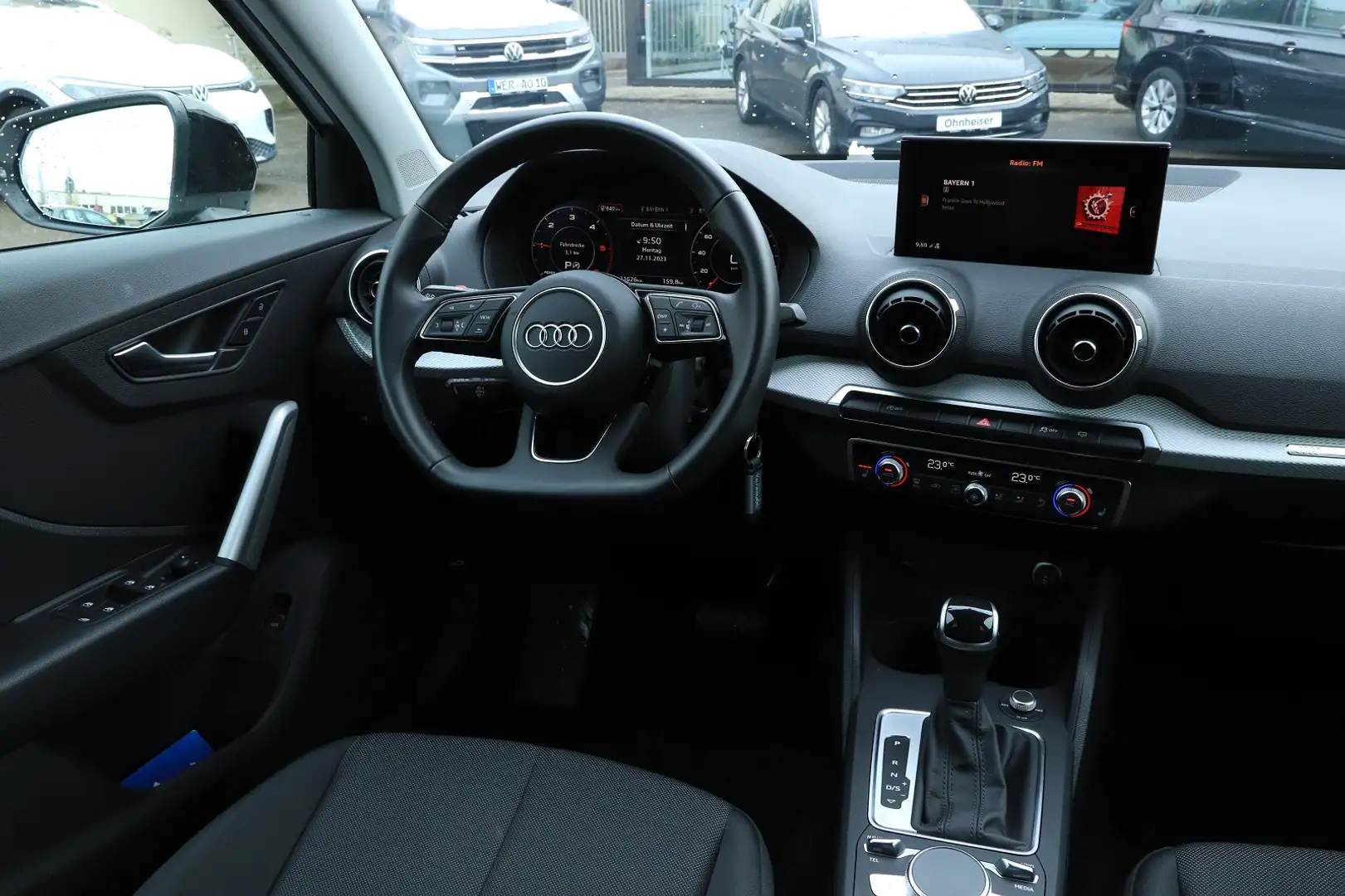Audi Q2 30 TDI advanced DSG*NAVI*GRA*SHZ*PDC Weiß - 2
