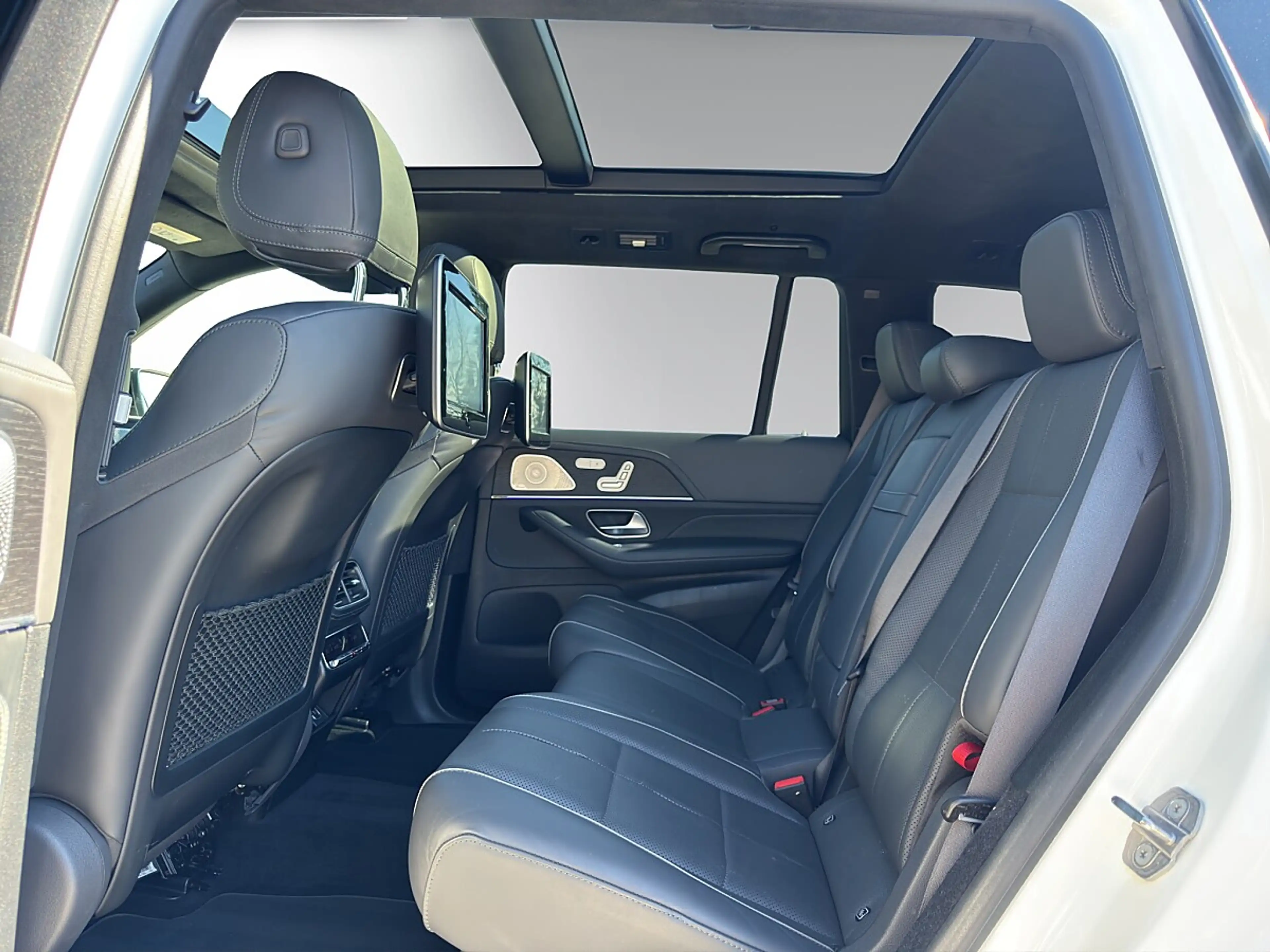 Mercedes-Benz GLS 400 d AMG Line 4Matic (EURO 6d) — photo 10
