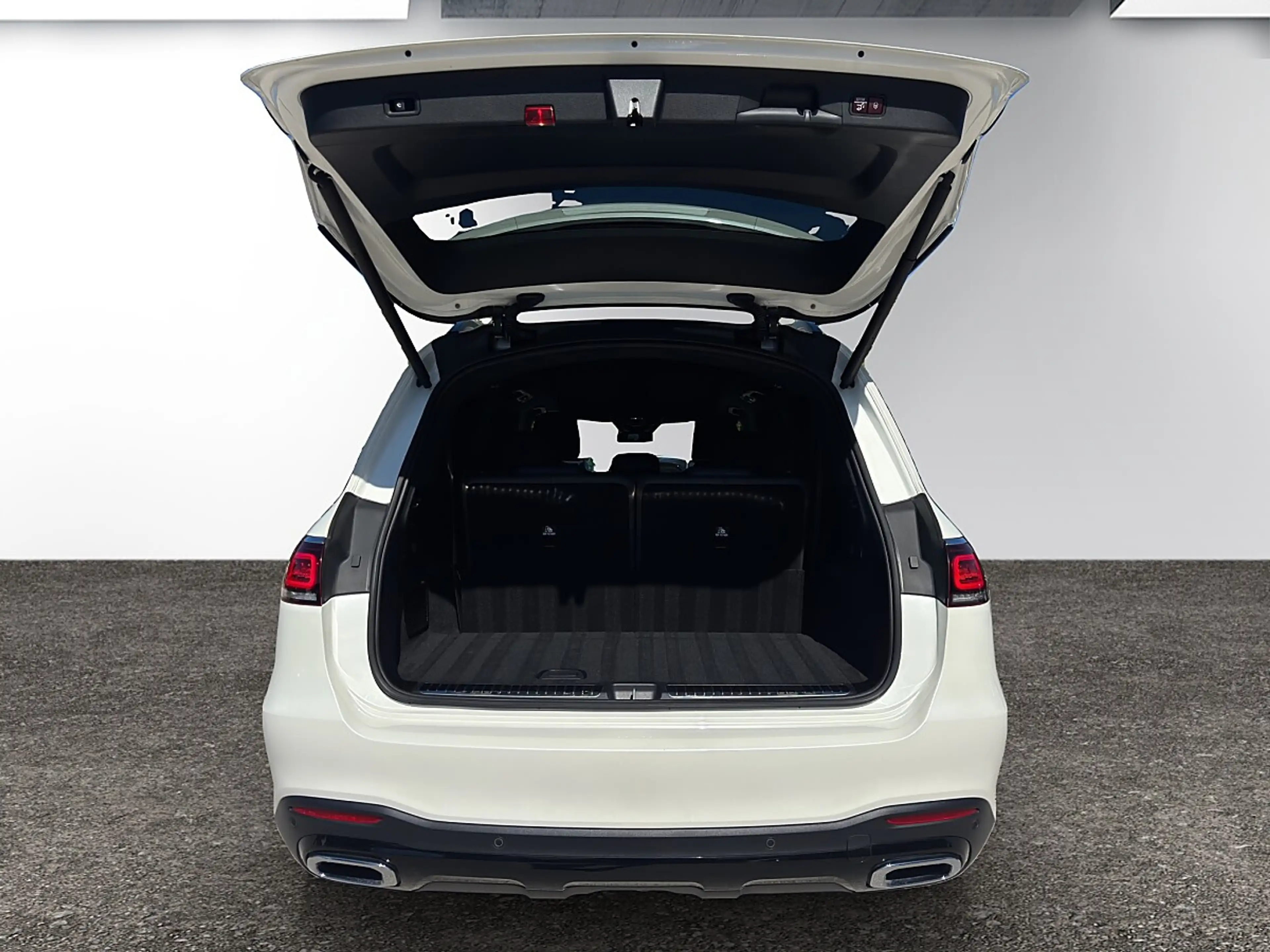 Mercedes-Benz GLS 400 d AMG Line 4Matic (EURO 6d) — photo 11
