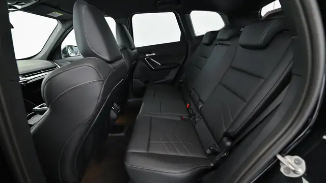 BMW X1 xDrive20d M-Sportpaket Ansicht 12