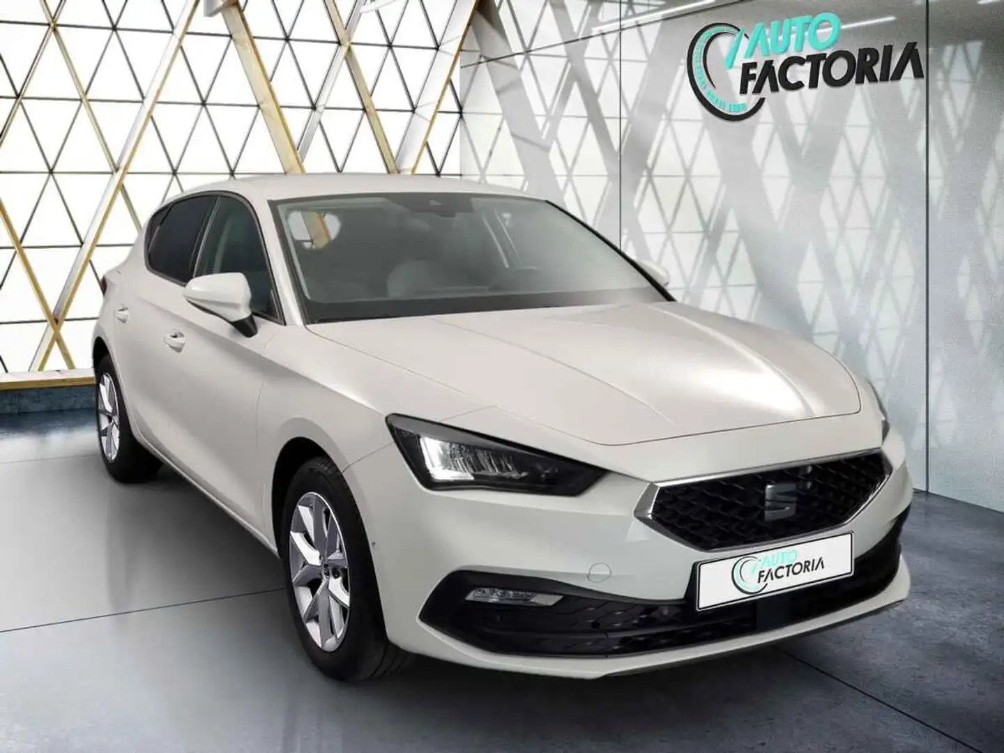 SEAT Leon -36%  2.0 TDI 150 BVA +MIRRORLINK+CAM+LED+Options Beige - 2