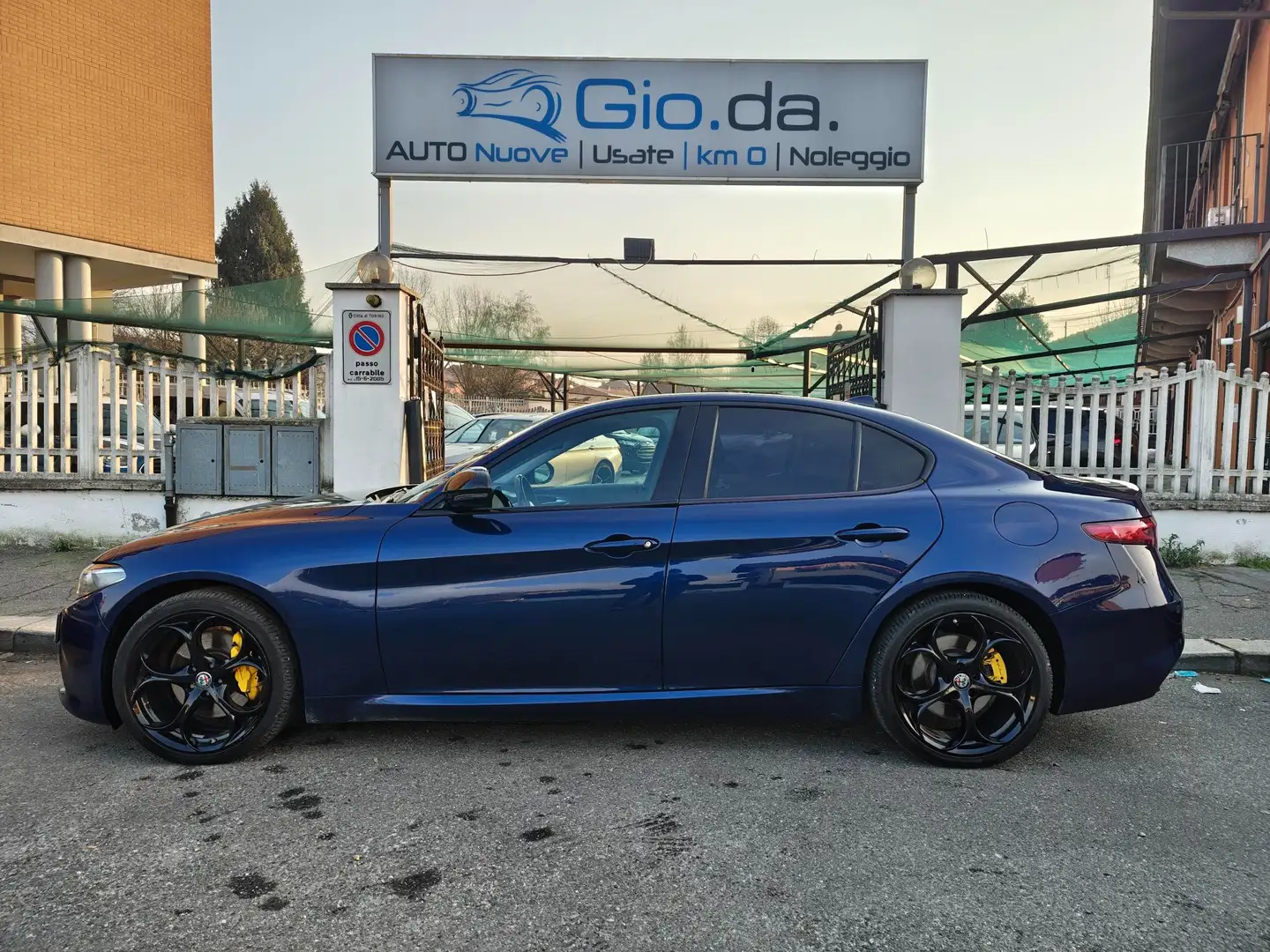 Alfa Romeo Giulia Giulia 2.2 t Veloce Q4 210cv auto Blu/Azzurro - 2
