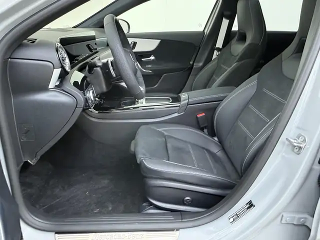 Mercedes-Benz A-Class view 5