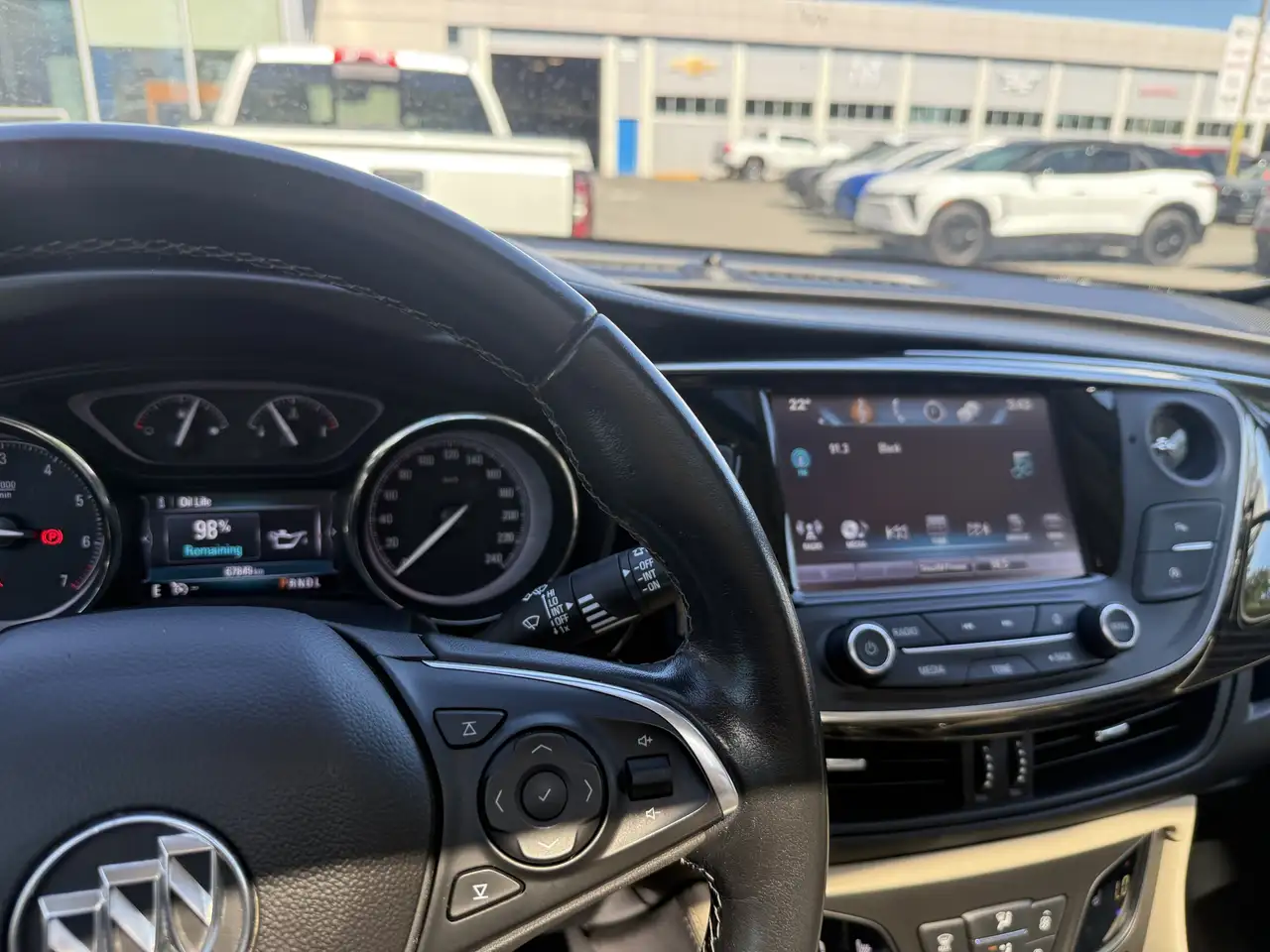 Buick Envision photo Buick Envision