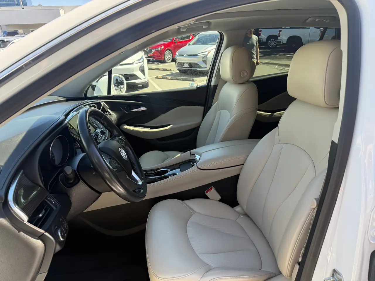 Buick Envision photo Buick Envision