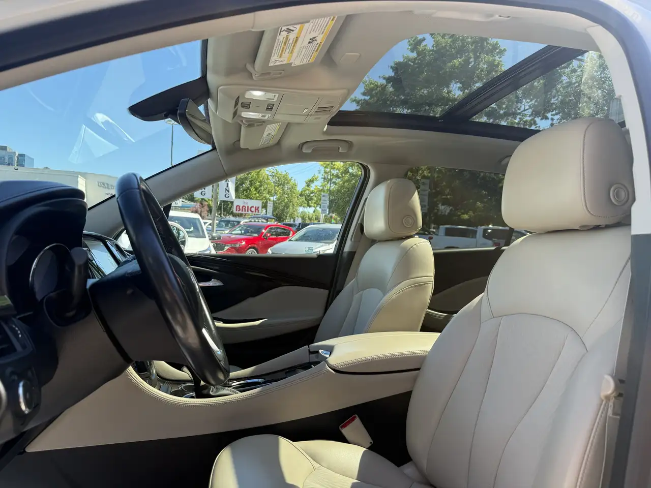 Buick Envision photo Buick Envision