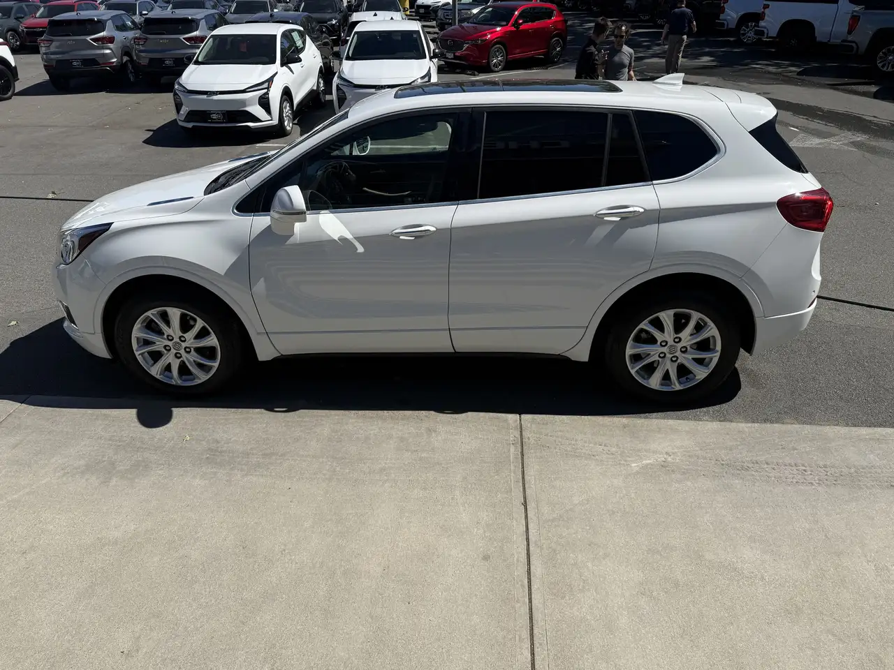 Buick Envision photo Buick Envision