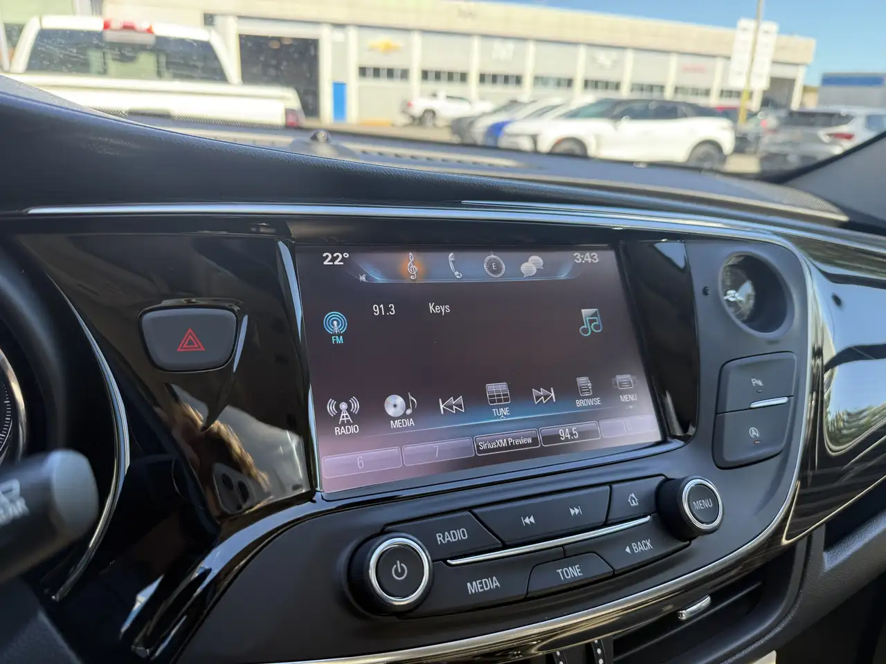 Buick Envision photo Buick Envision