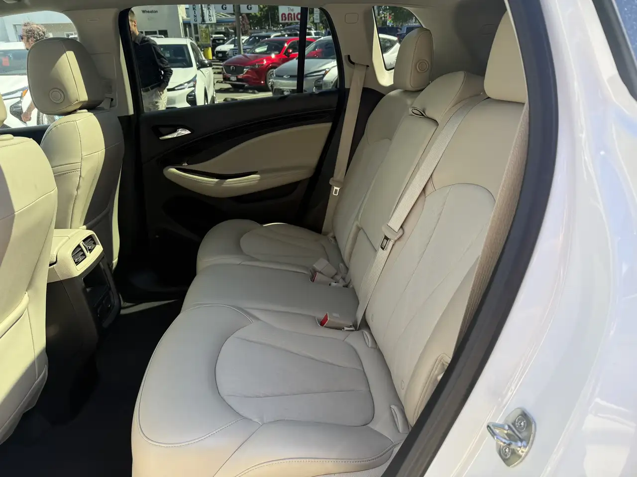 Buick Envision photo Buick Envision