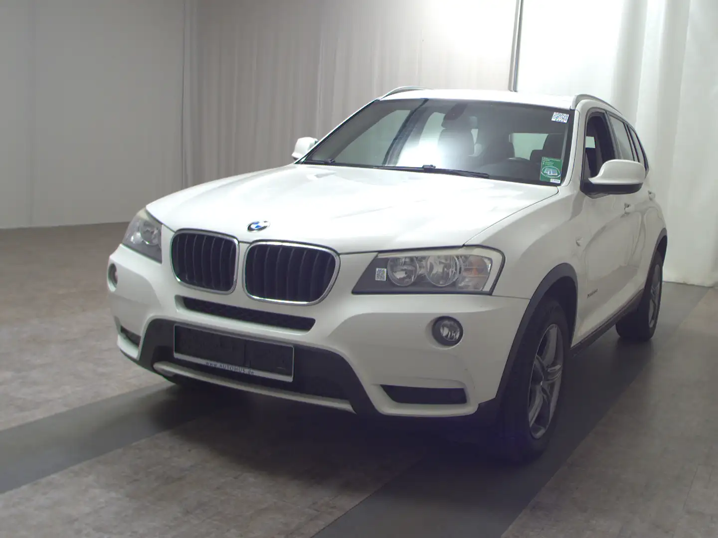 BMW X3 xDrive20d Leder Navi Pano AHK HU 01/27 Alb - 2