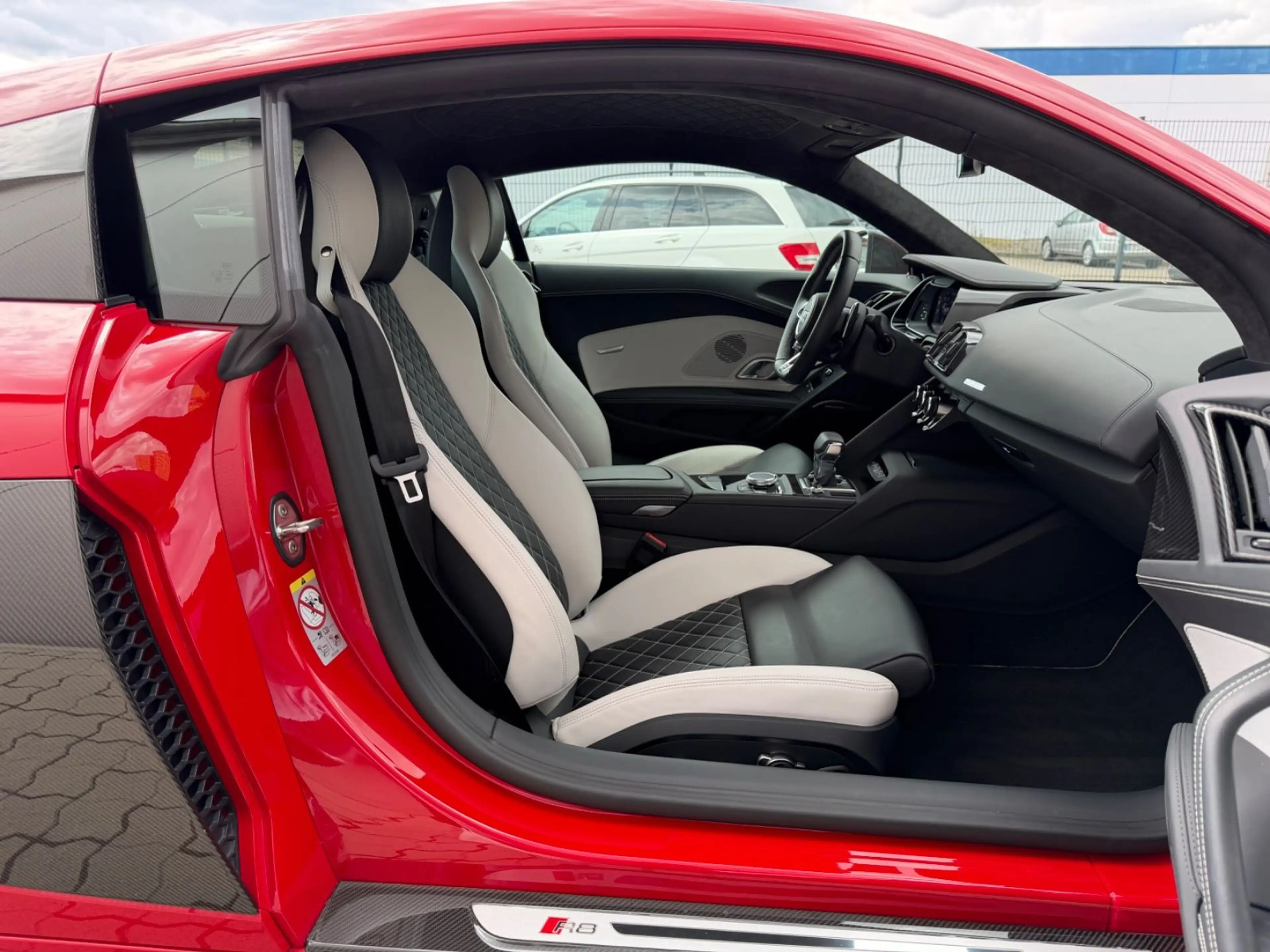 Audi R8 Coupe 5.2 V10 Performance !Carbon, Exclusive! — photo 15