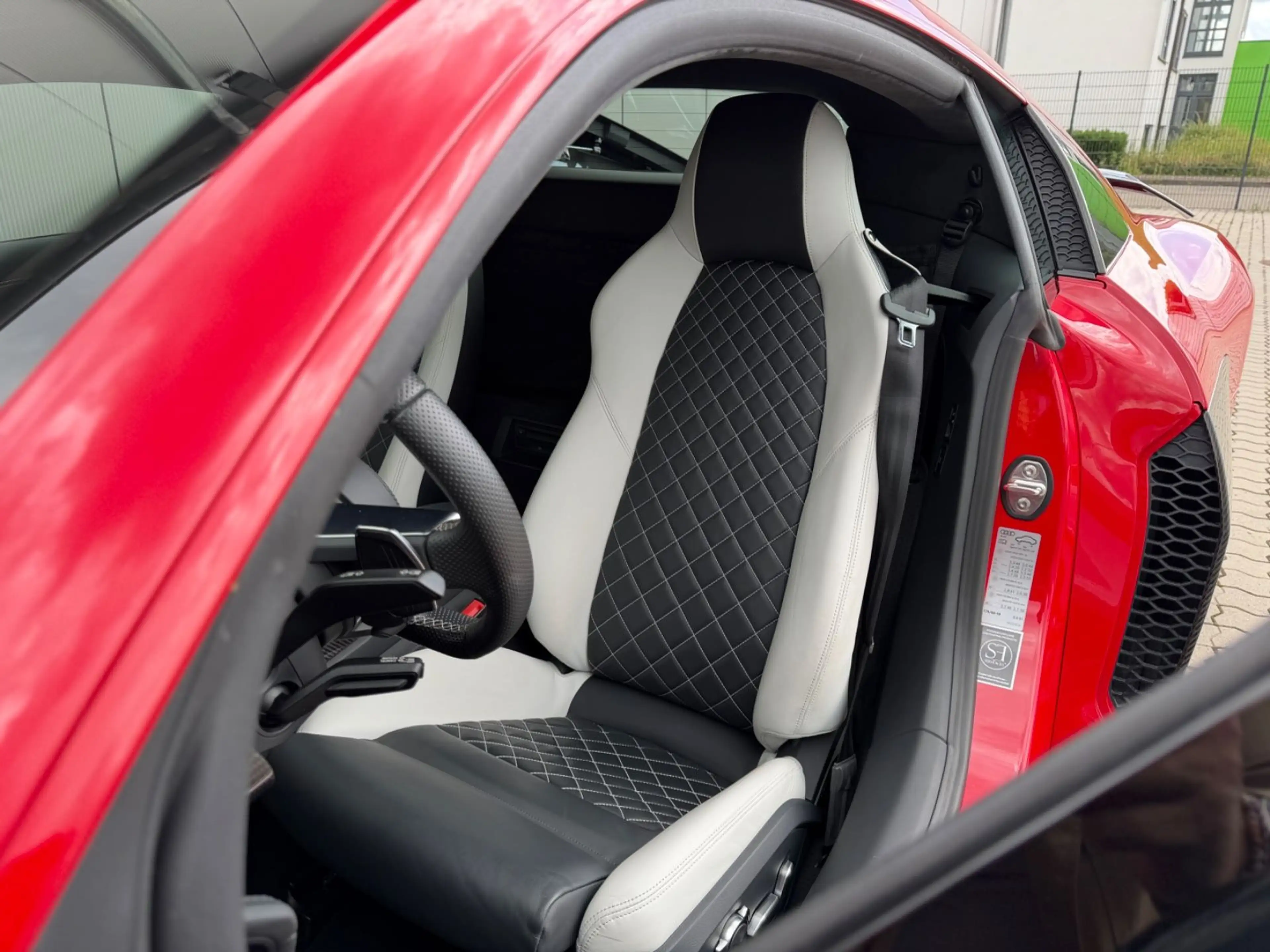 Audi R8 Coupe 5.2 V10 Performance !Carbon, Exclusive! — photo 8