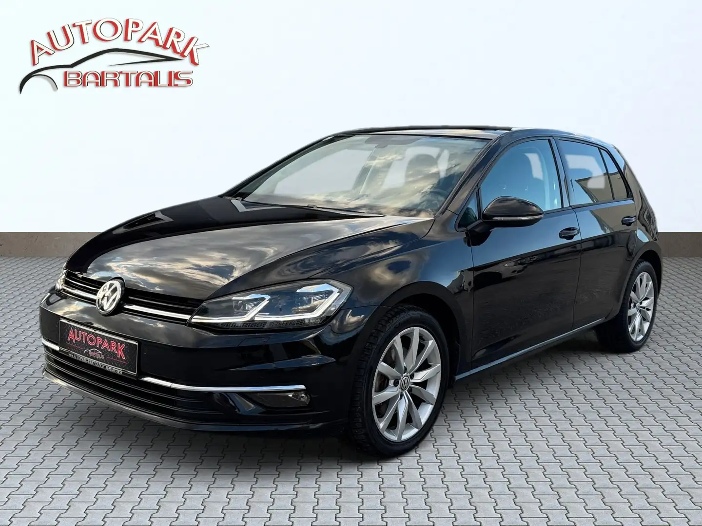 Volkswagen Golf Highline 1,6TDI DSG**PAN**SHZ**NAVI**LED**VIRTU** Schwarz - 1