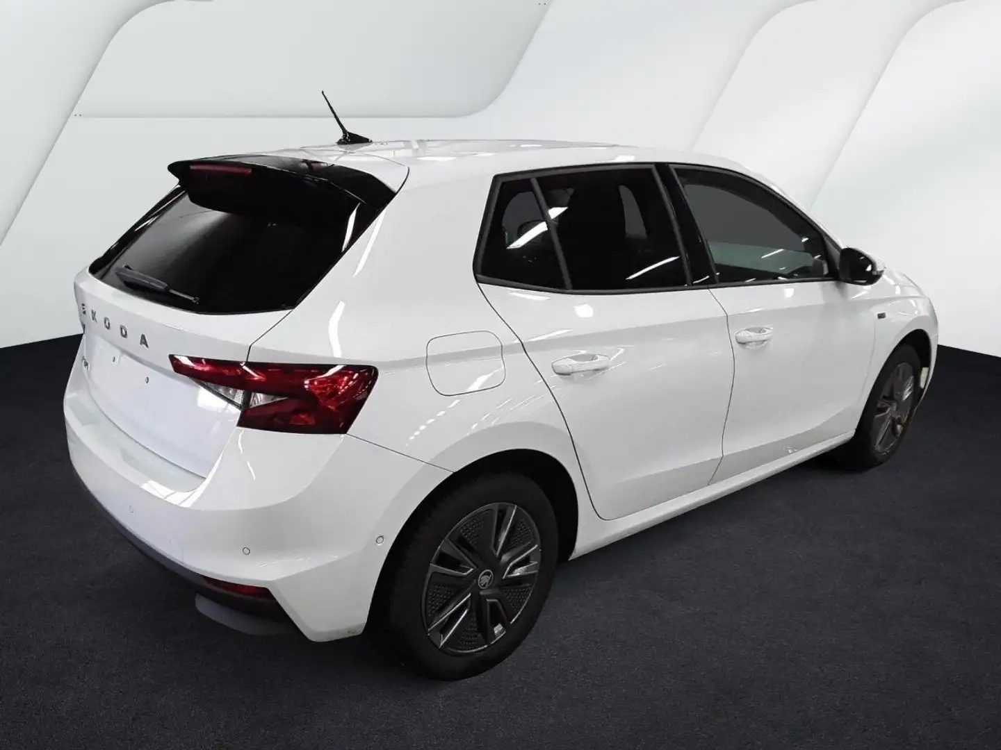 Skoda Fabia Tour 1,0 TSI  7-Gang-DSG Weiß - 2