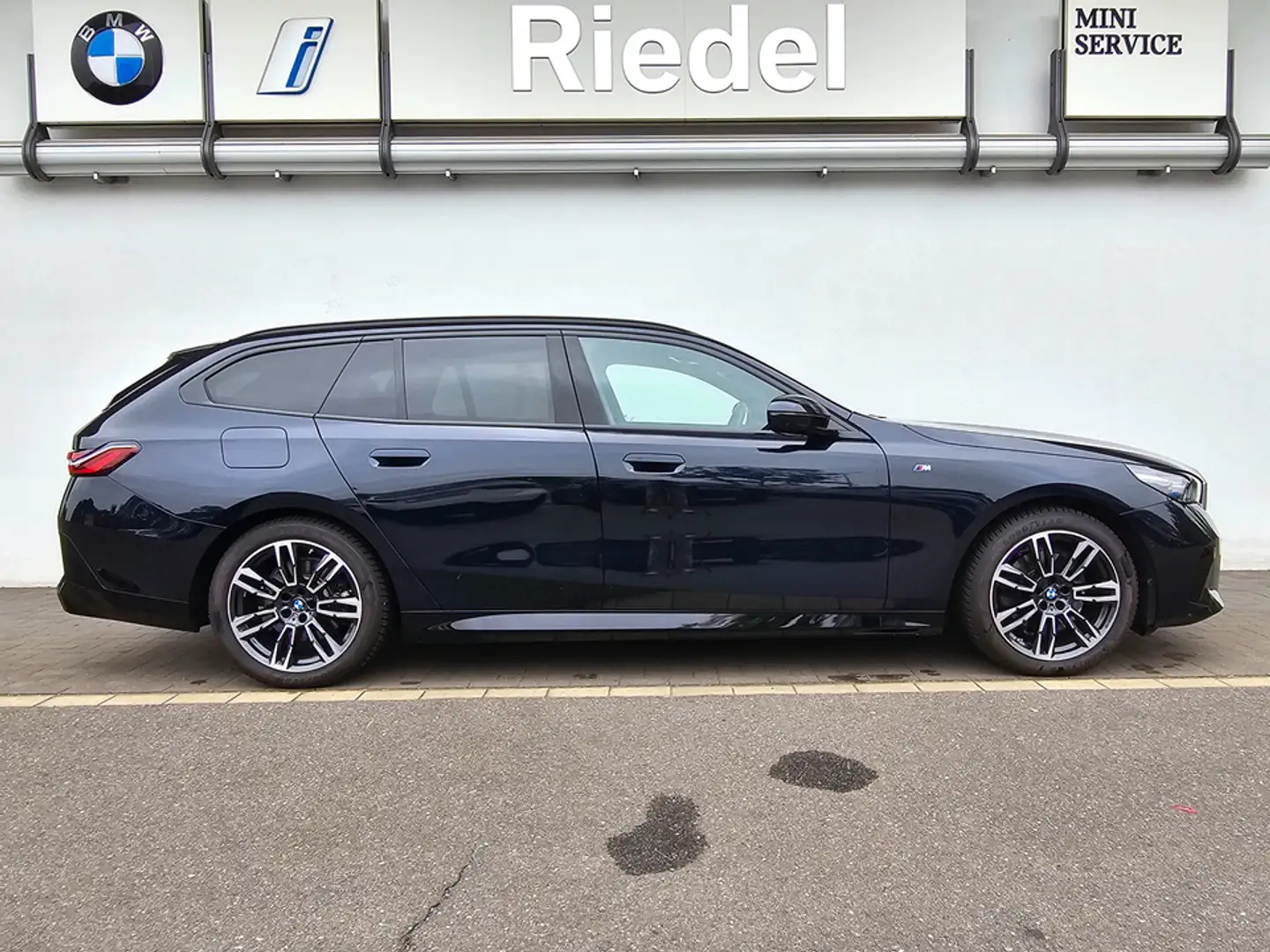 BMW 520 i Touring M Sportpaket*Standhzg*AHK*DA+*Alarm Negro - 2