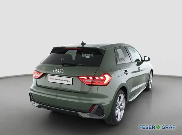 Audi A1 view 4