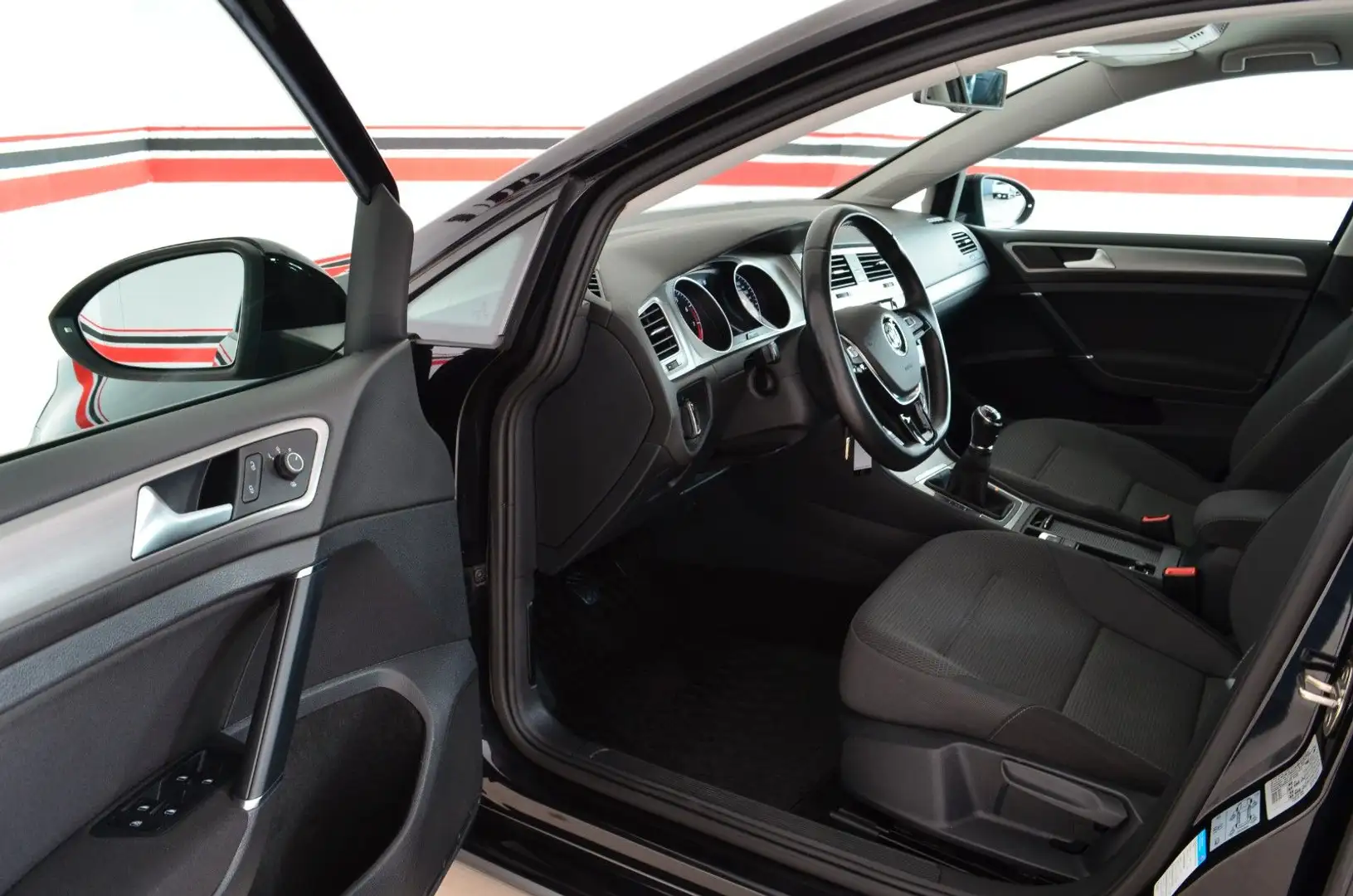 Volkswagen Golf VII Comfortline | Bi-Xenon |  PDC | 16`Alu Schwarz - 2