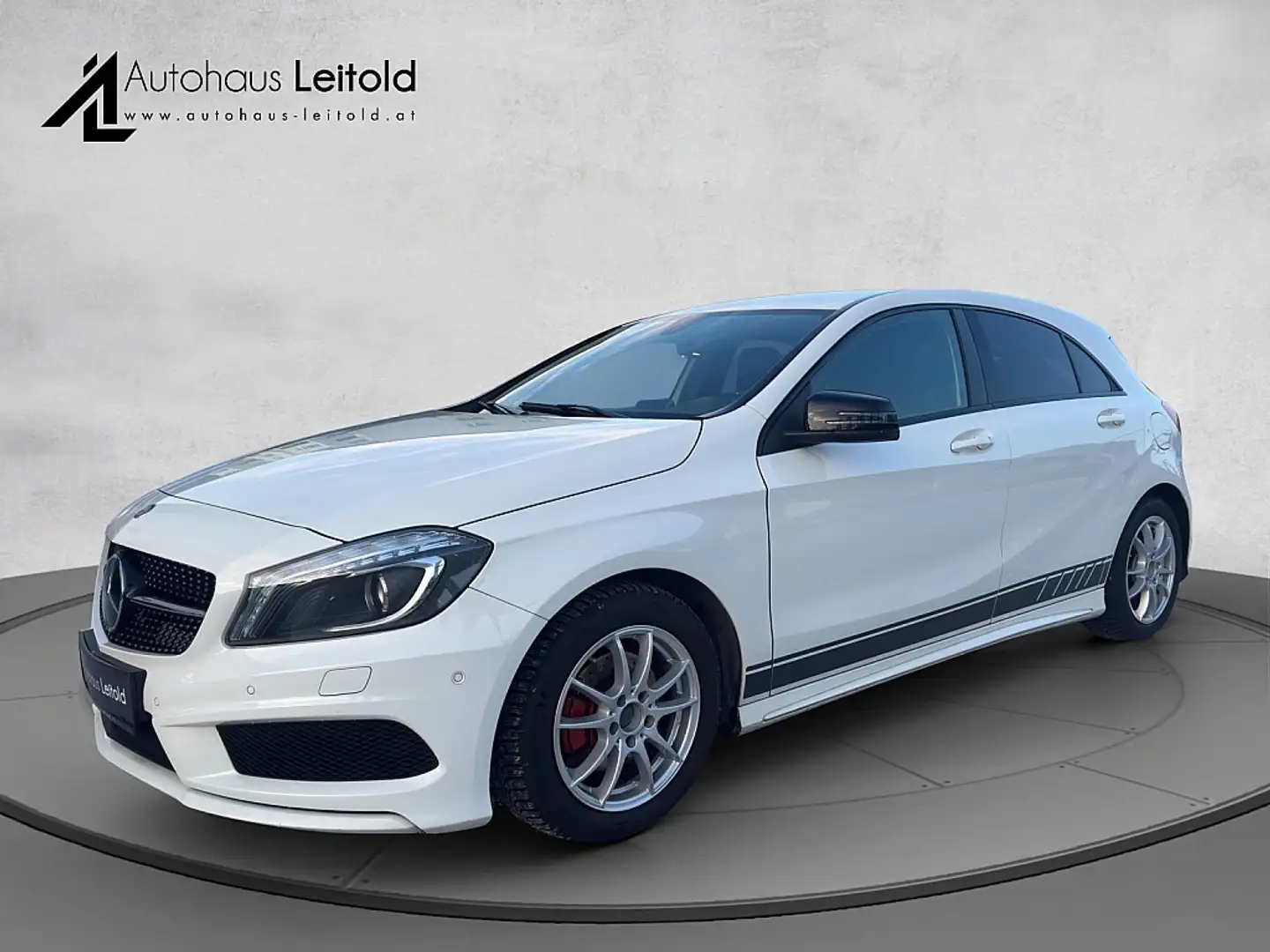 Mercedes-Benz A 180 BlueEfficiency AMG-Line XENON PDC KLIMA SHZ SPO... Blanco - 1