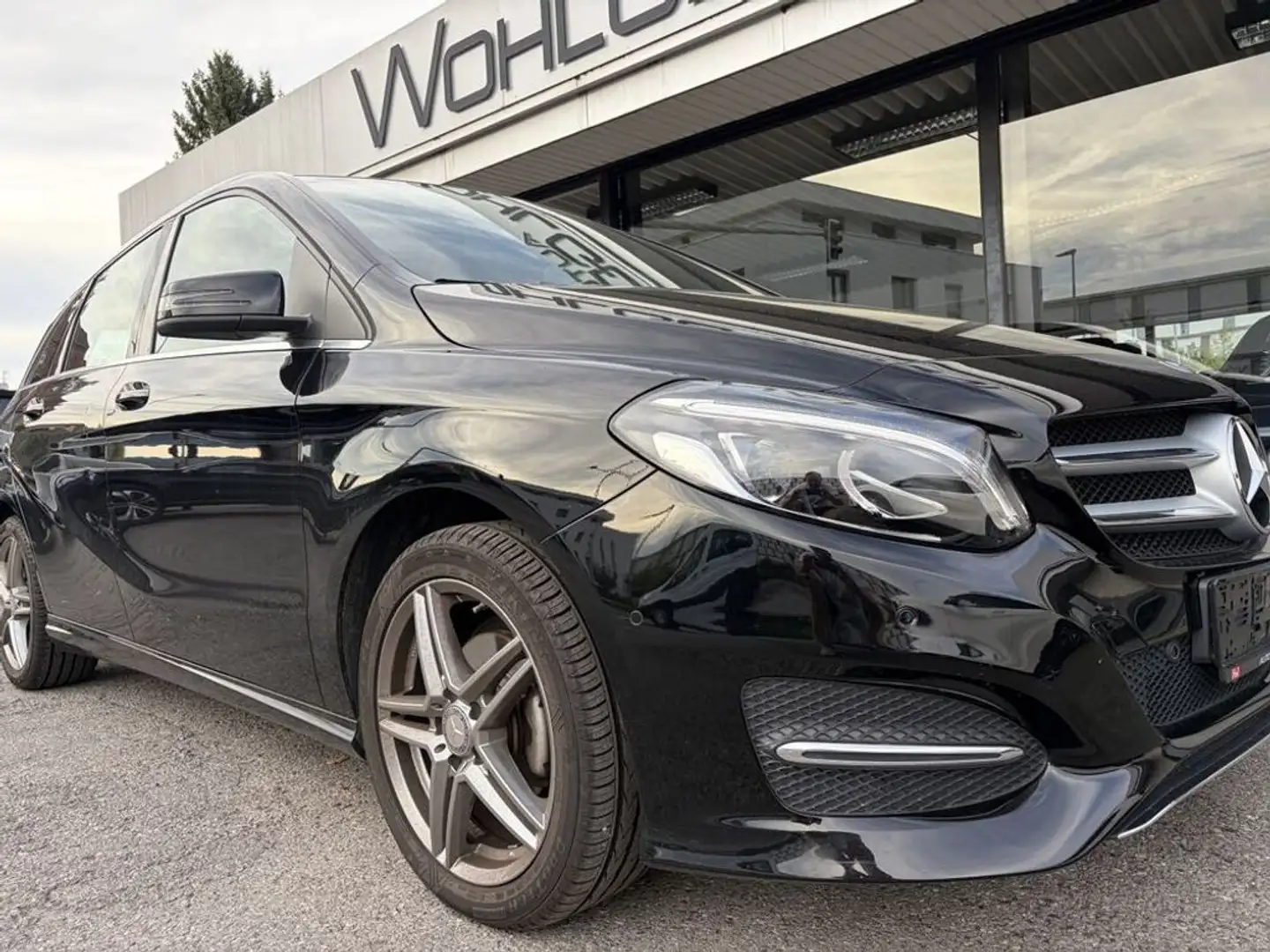 Mercedes-Benz B 160 CDI / d (246.211) Schwarz - 2