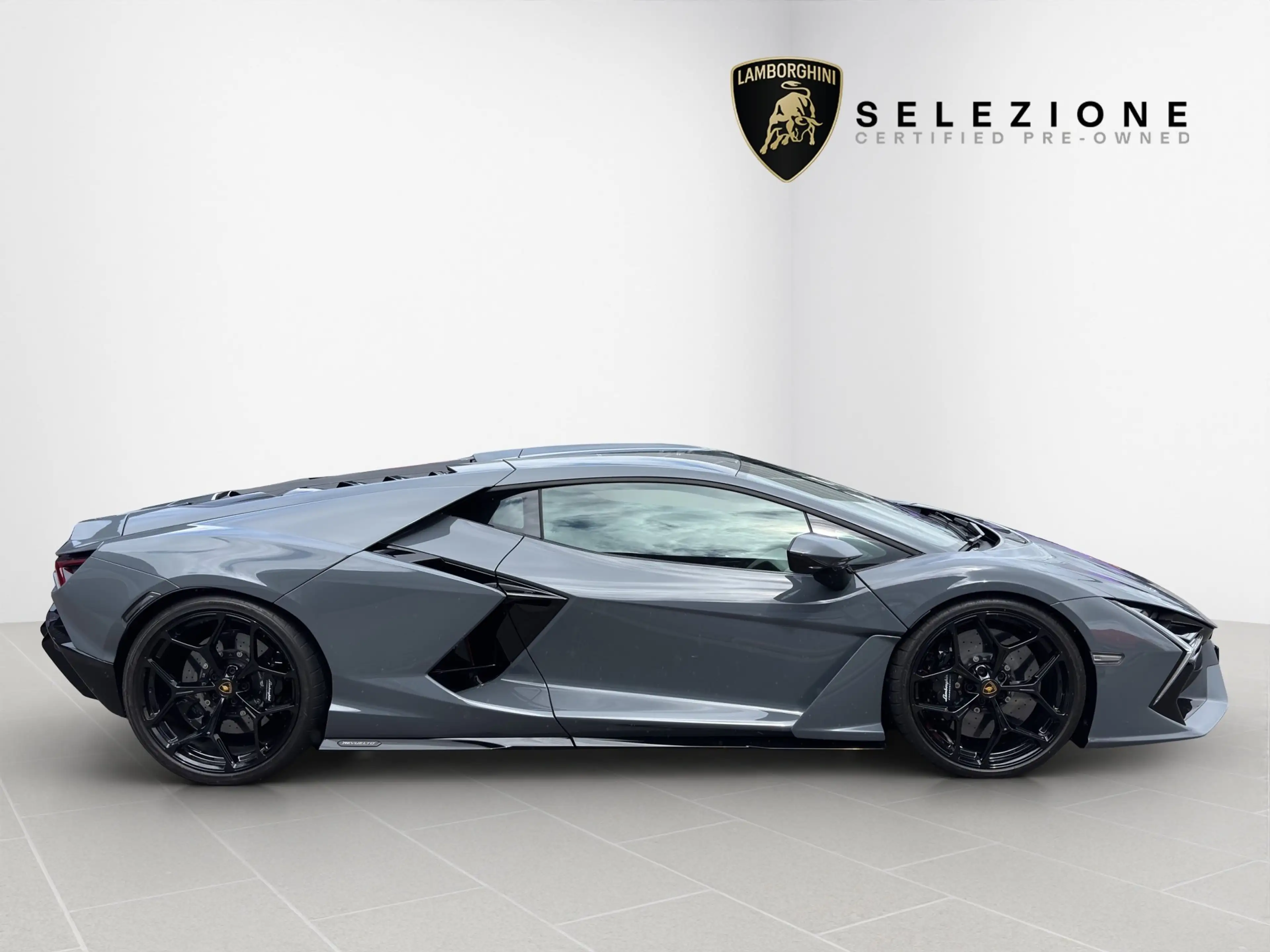 Lamborghini Revuelto Revuelto 2024 — photo 2