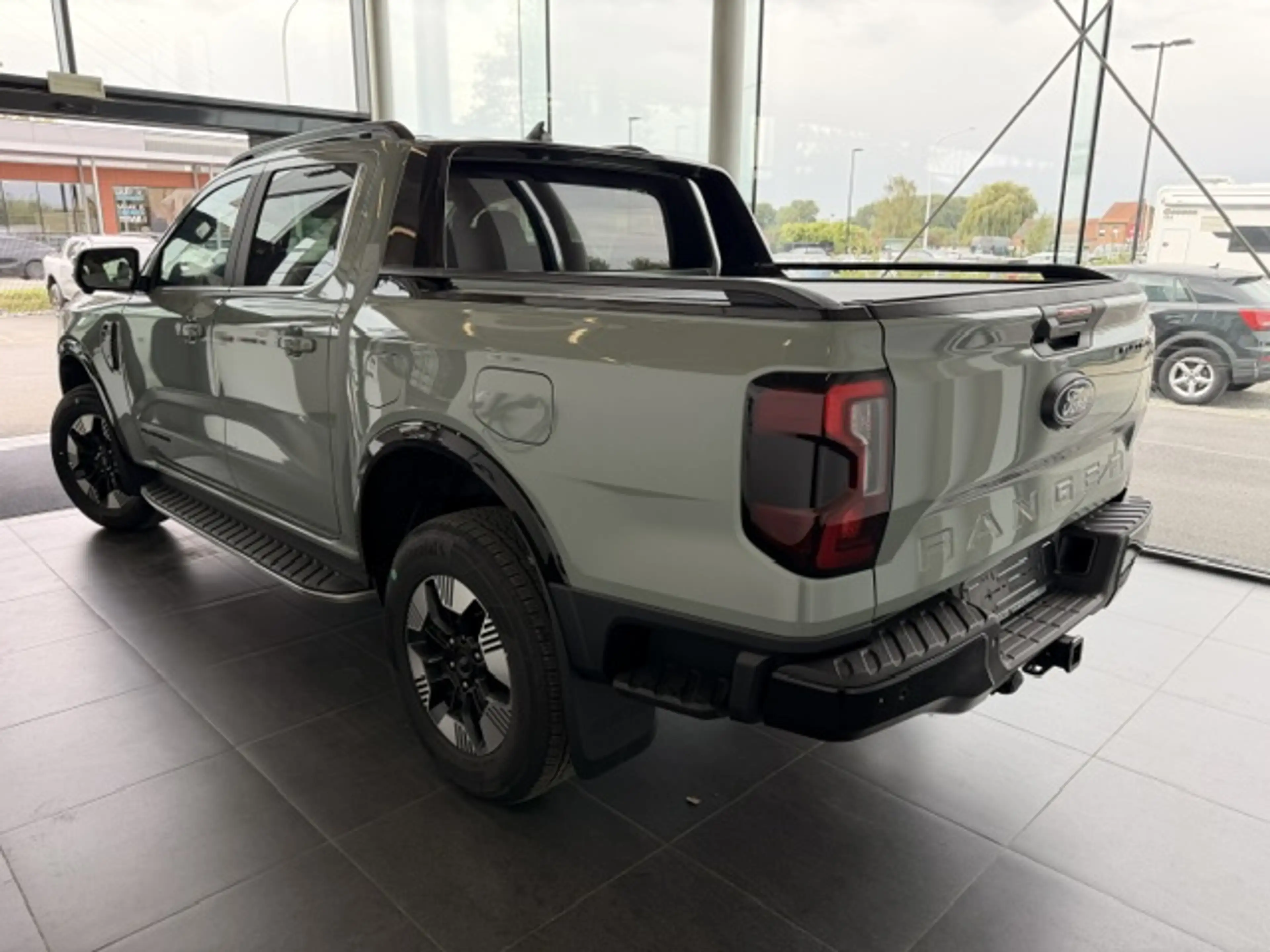 Ford Ranger PLATINIUM PLUG-IN HYBRID NIEUW OKM 49500+BTW — photo 6