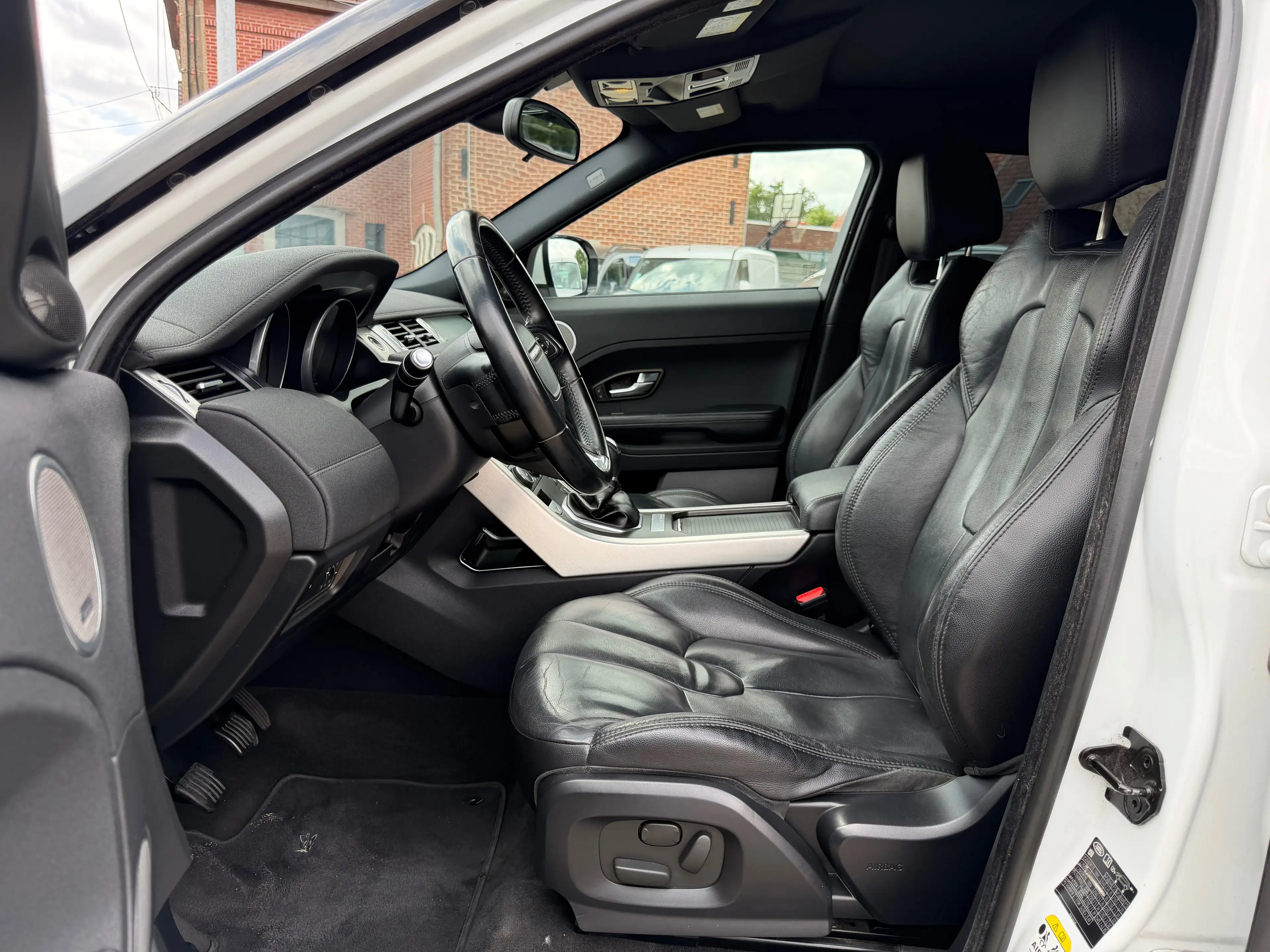 Land Rover Range Rover Evoque Evoque 2.2 TD4 4WD Pure Tech Edition — photo 8