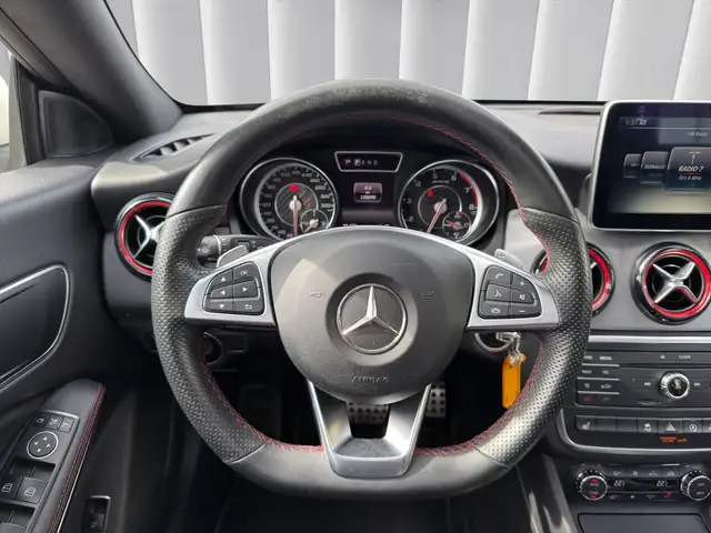 Mercedes-Benz Cla Class view 12