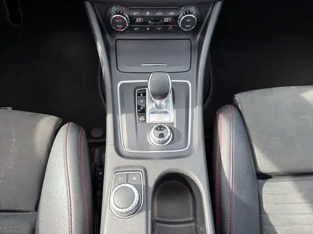 Mercedes-Benz Cla Class view 15