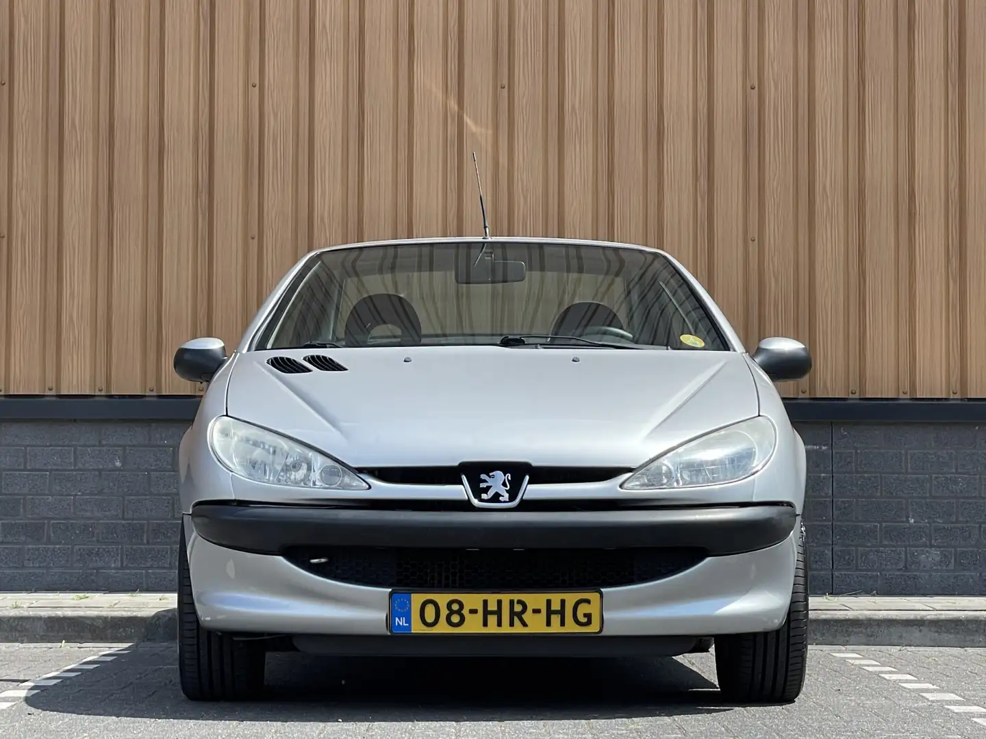 Peugeot 206 CC 1.6-16V | Handel & Export | Cabrio | Lichtmetaa Gris - 2