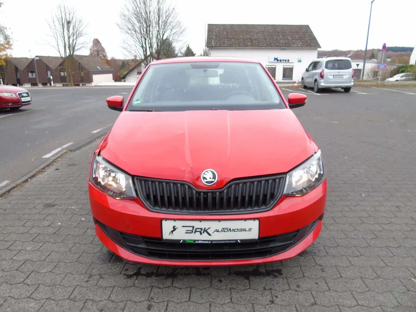 Skoda Fabia Cool Edition Rojo - 2
