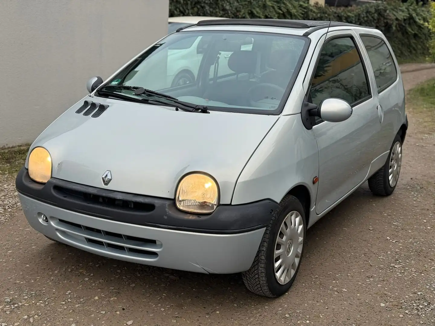 Renault Twingo Twingo 1.2 Liberty TÜV Neu**Falt-dach**Stadtauto, Grigio - 1